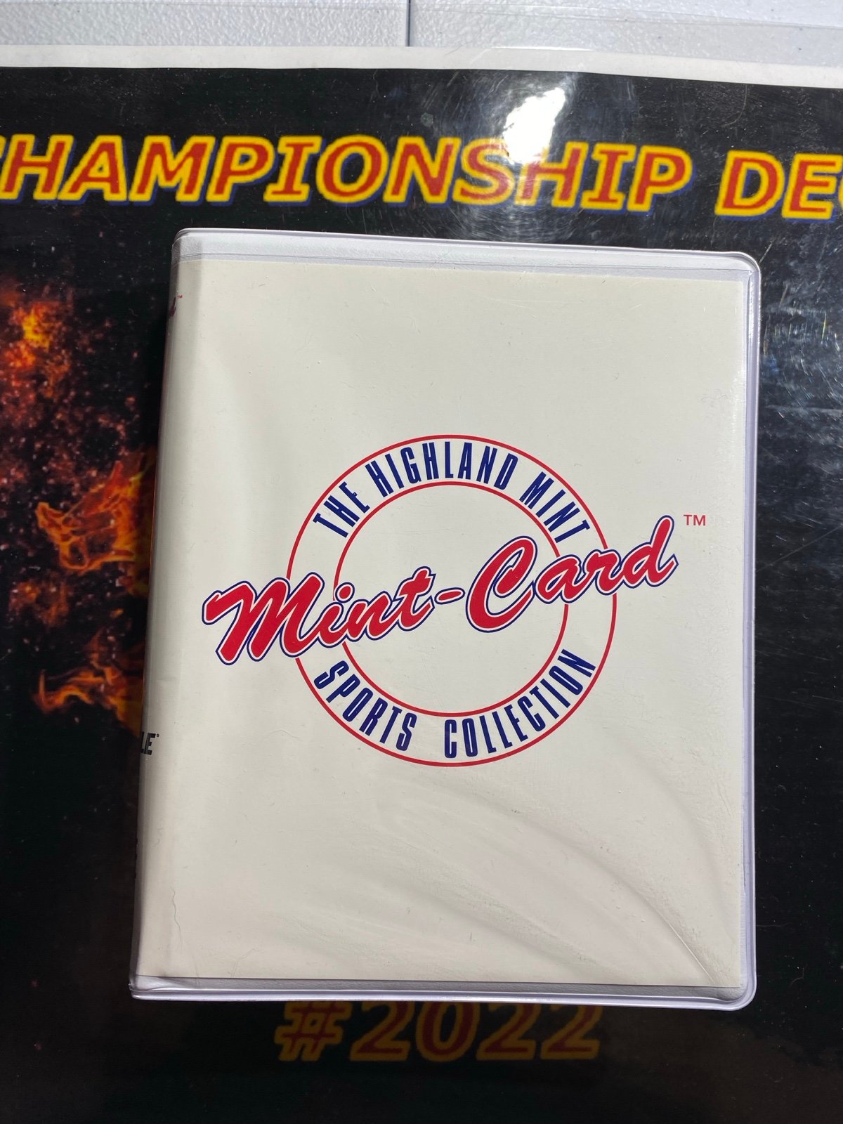 The Highland Mint Card Featuring Jeremy Roenick