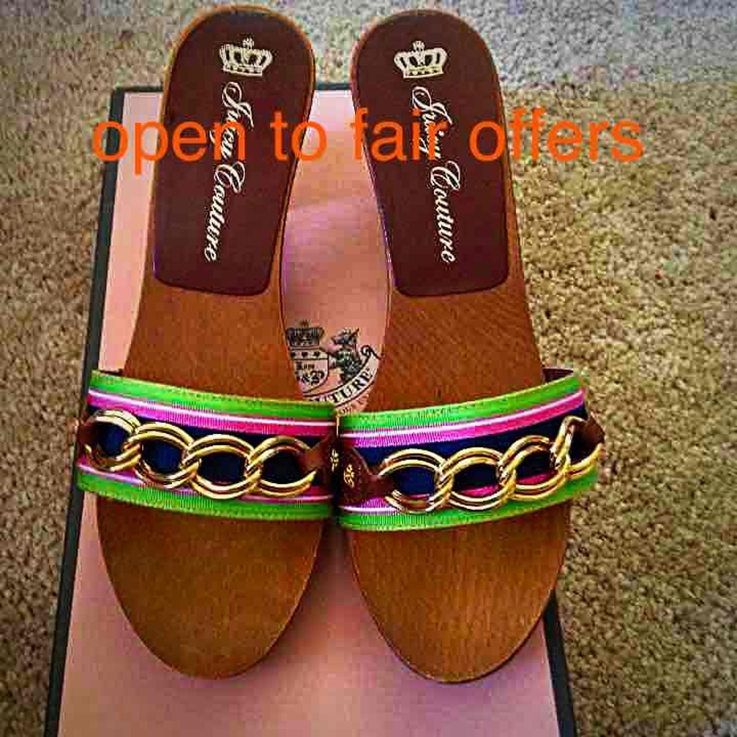 Juicy couture shoes size 7