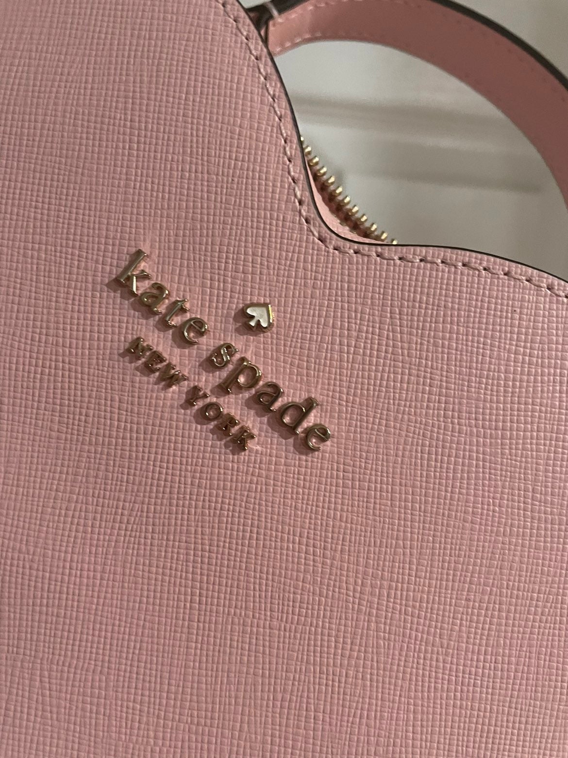 Kate Spade New York Heart Crossbody In Pink - detail