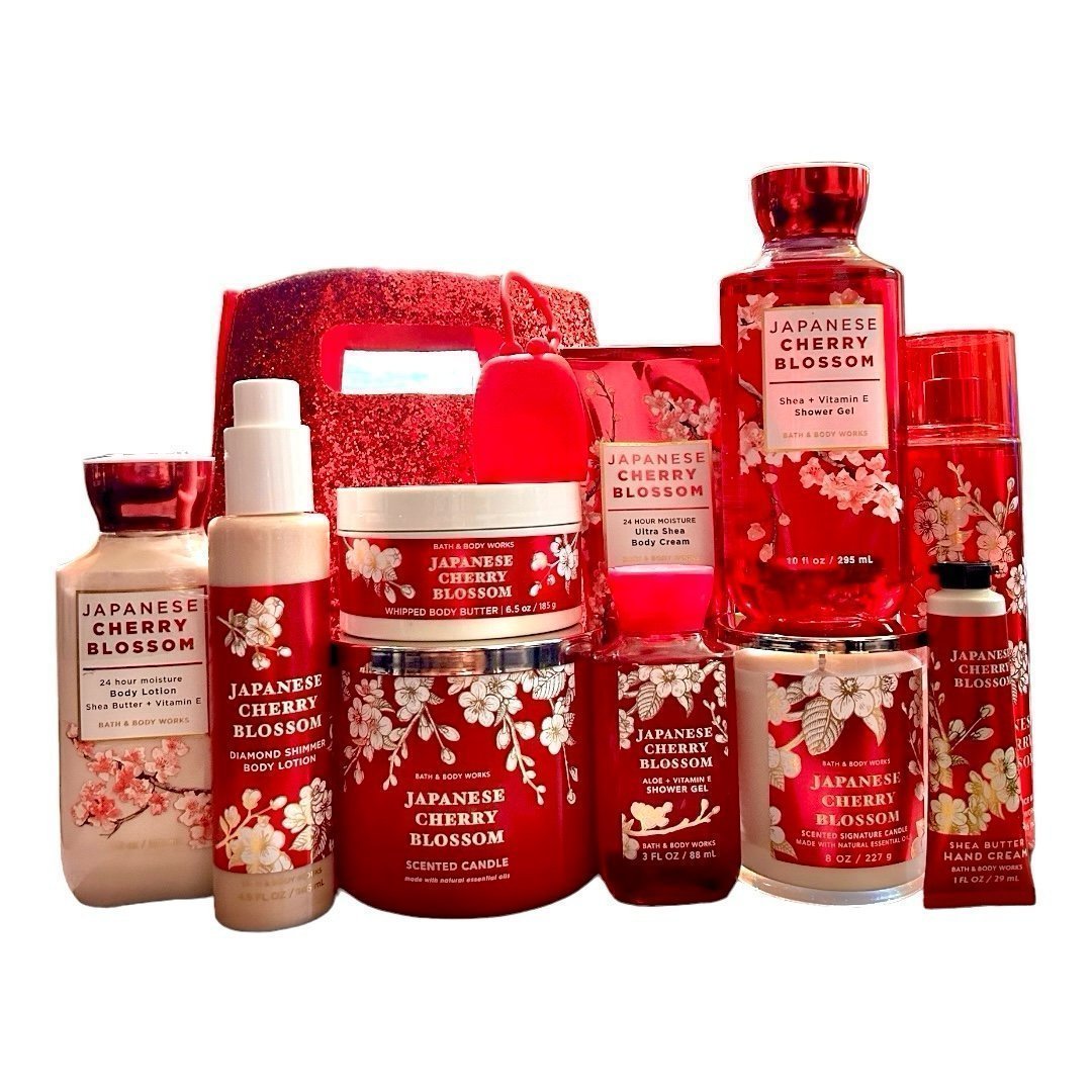 BBW JAPANESE CHERRY BLOSSOM CANDLE AND BODY CARE SET