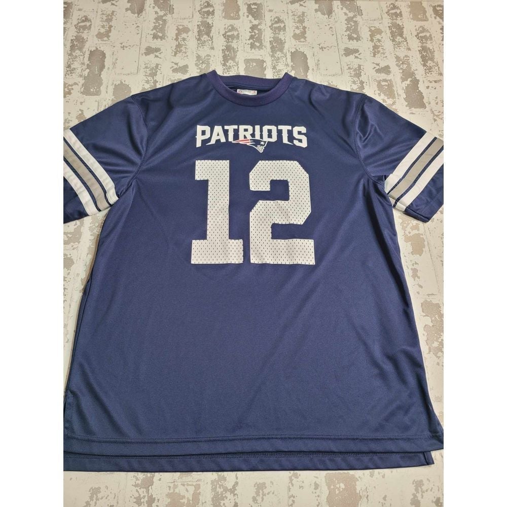 3538 NFL Team Apparel New England Patriots Tom Brady 12 Jersey Men's XL