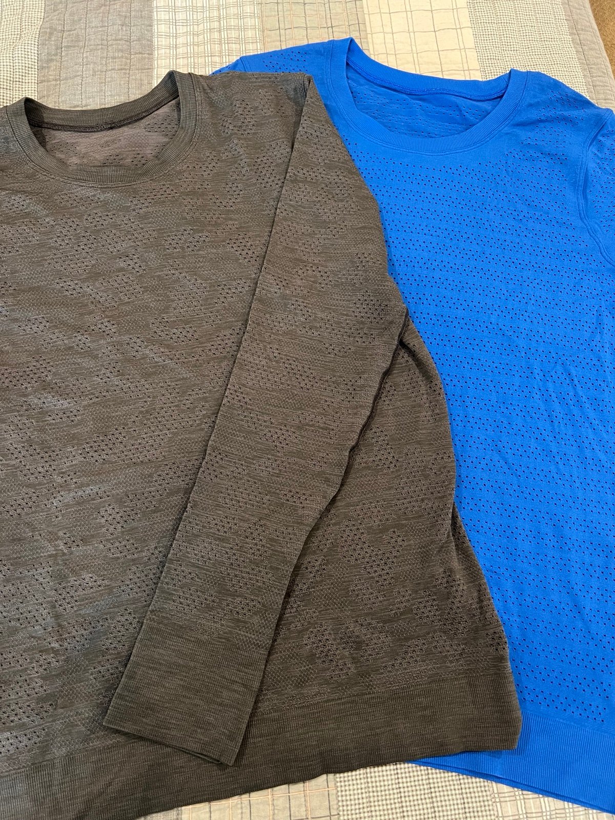 Lululemon Breeze By Long Sleeve Shirts