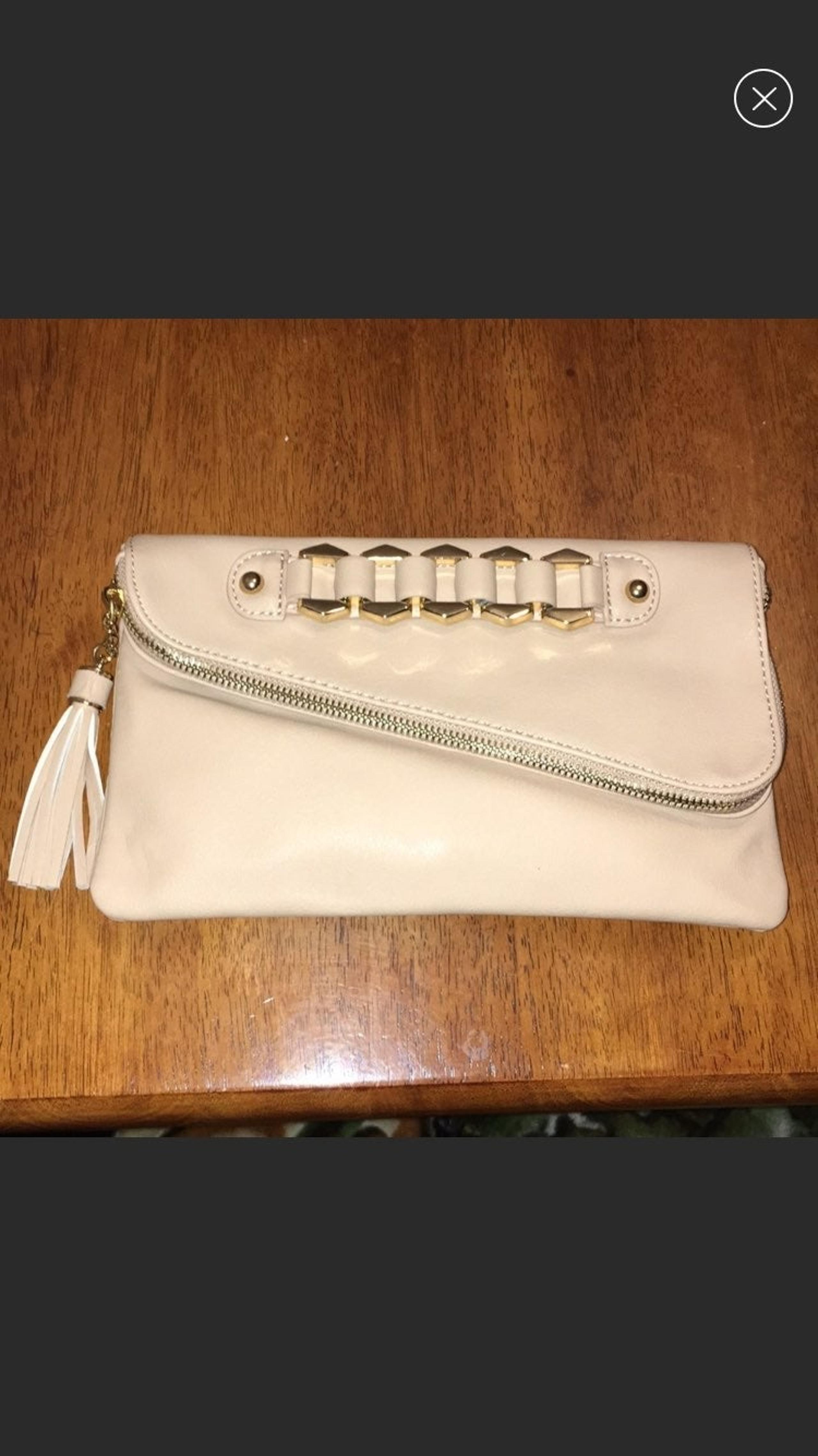 Aldo Clutch Purse NWOT - SLIGHTLY DAMAGED SEE PHOTOS AND DESCRIPTION