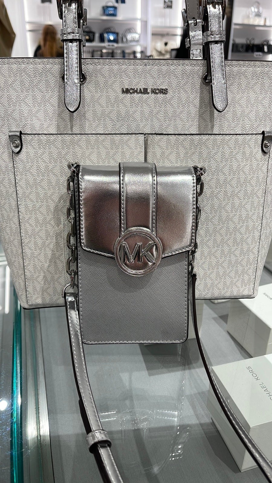 Michael Kors Carmen Small Logo Smartphone Crossbody Bag Silver NWT
