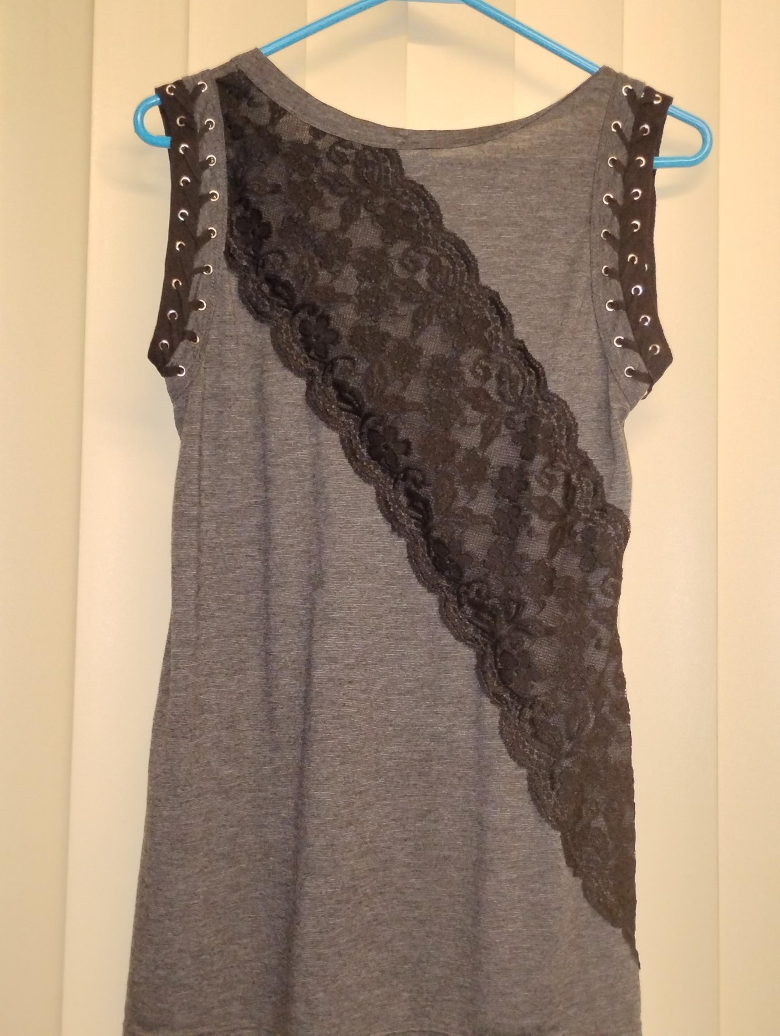 Women top