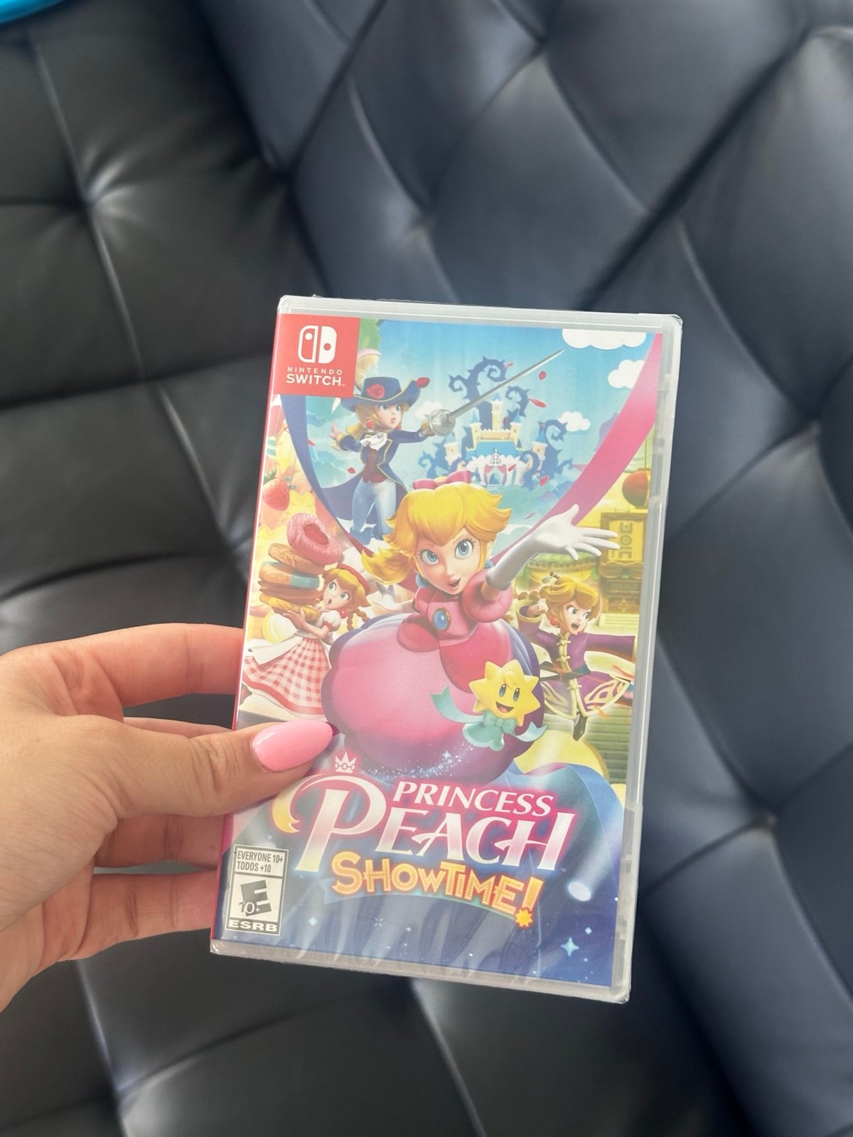 Princess Peach Showtime Nintendo Switch (NEW IN BOX)