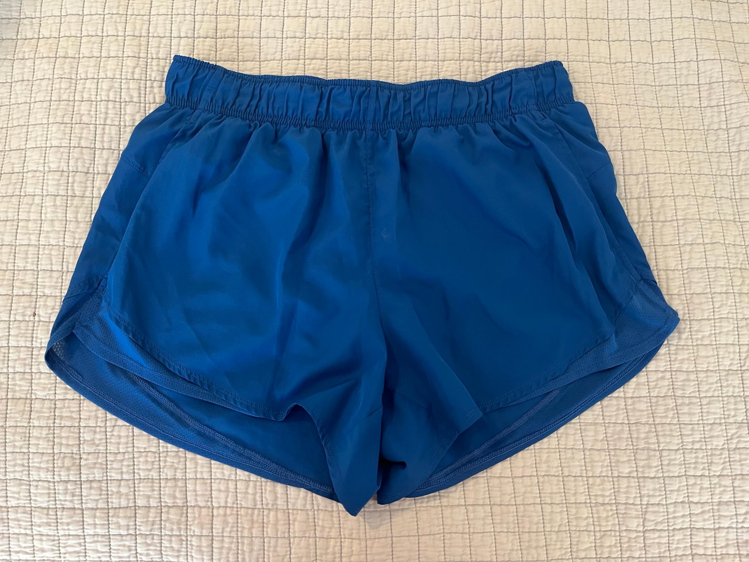 NWOT Athletic Works Women's Sz L Shorts Blue