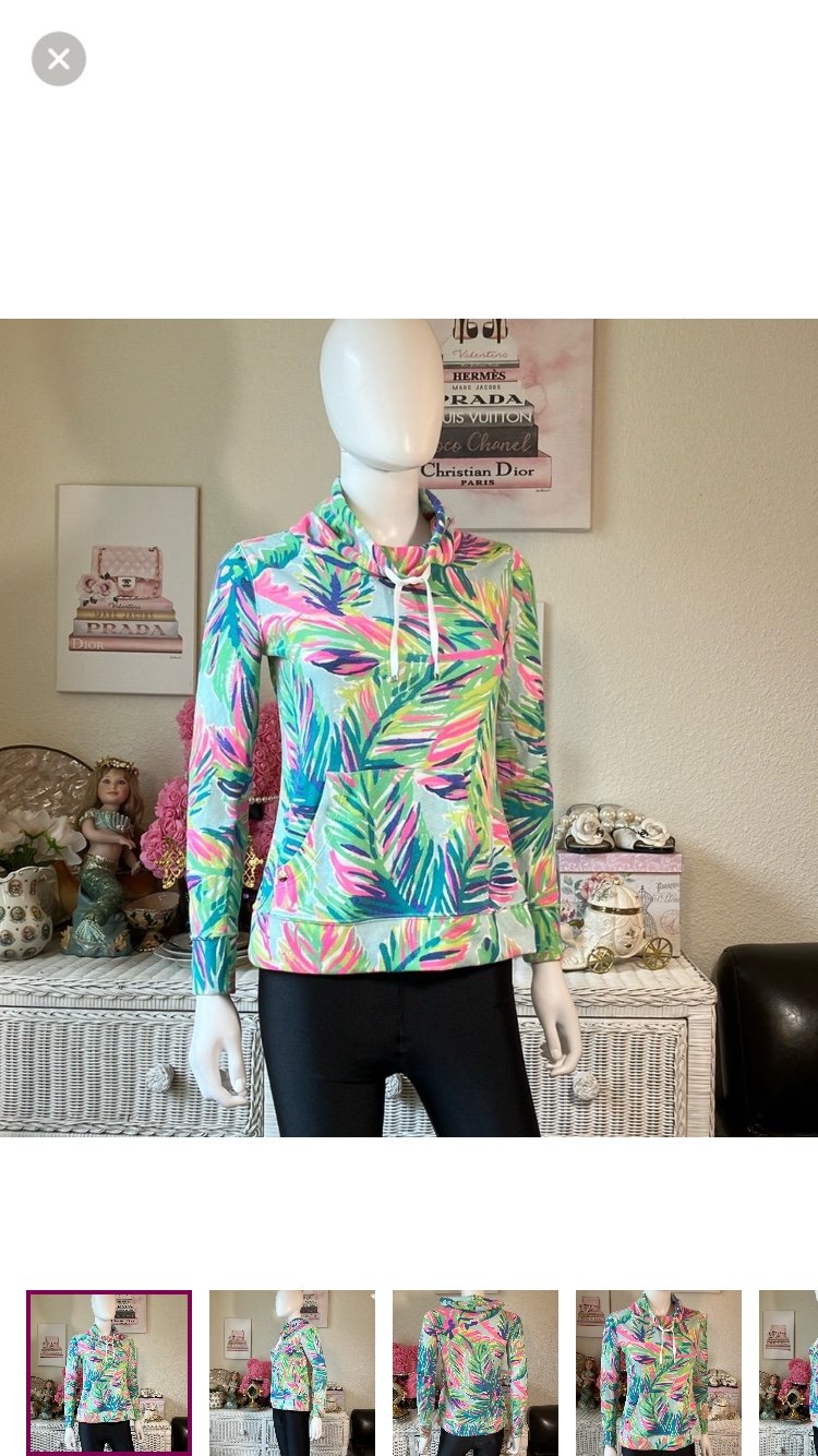 Lilly Pulitzer Hillary Pullover Popover Multi Island Time Tropical print Size XS