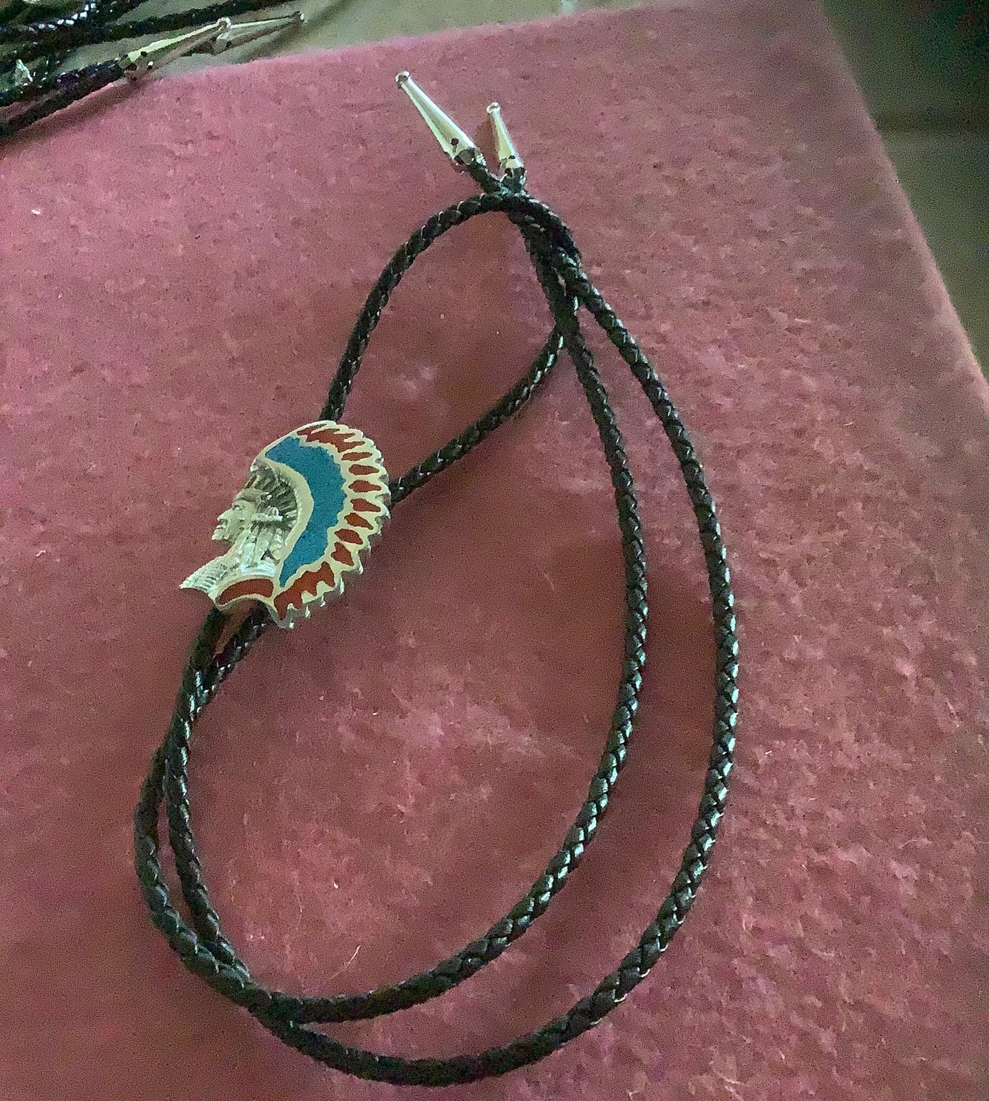 Bolo tie