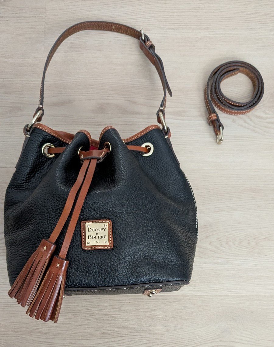 Dooney Bourke