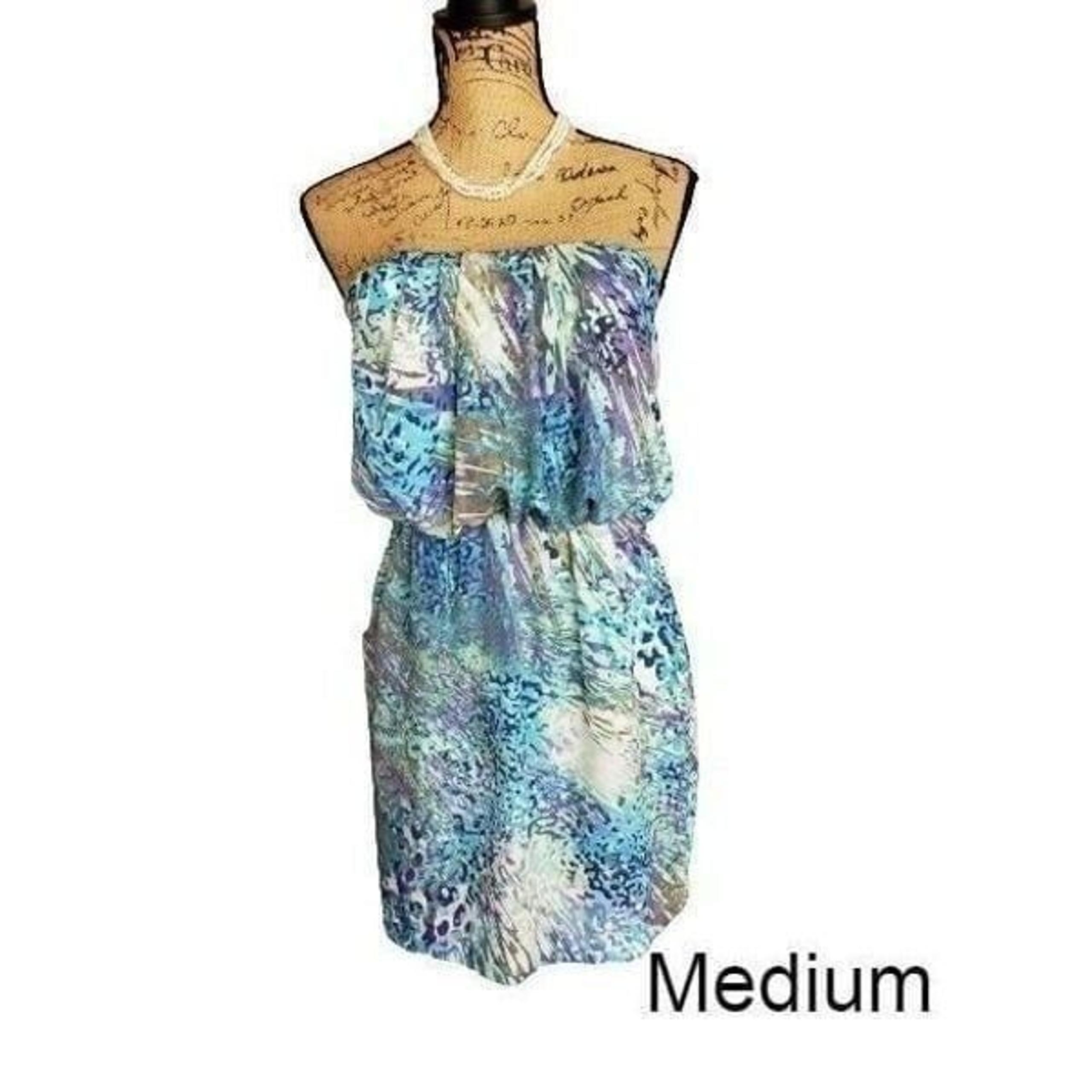 Women's Strapless Mini Dress Blue Summer Skies Print Medium NWOT