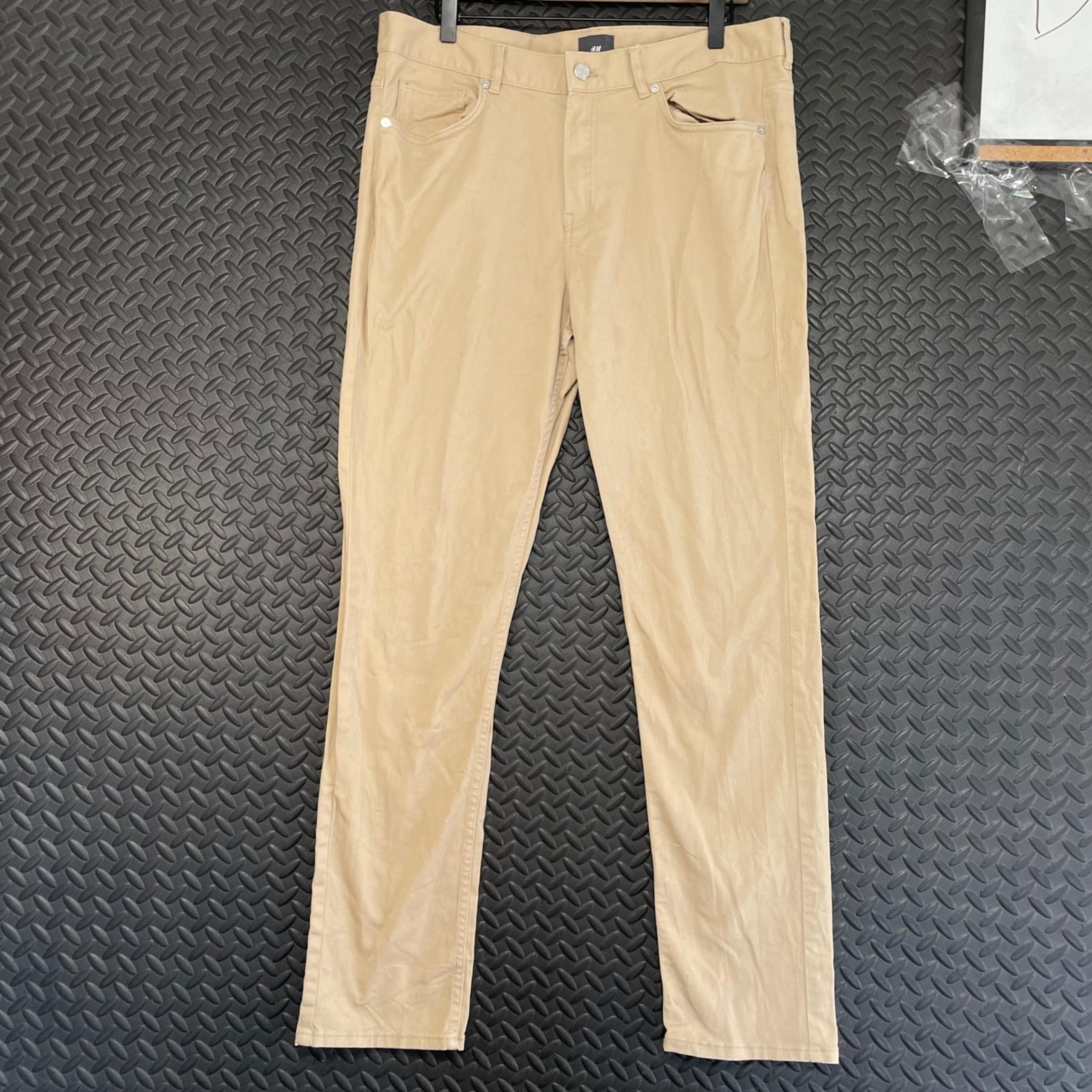 H&M Slim Fit Khaki 5 Pocket Chino Pants Preppy Casual Wear Mens Size 34/32