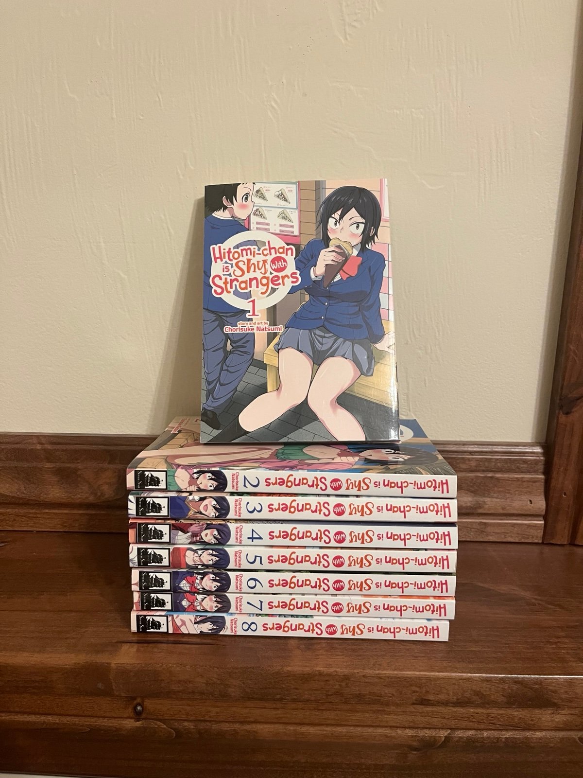 Hitomi Chan is Shy with Strangers Manga volumes 1-8