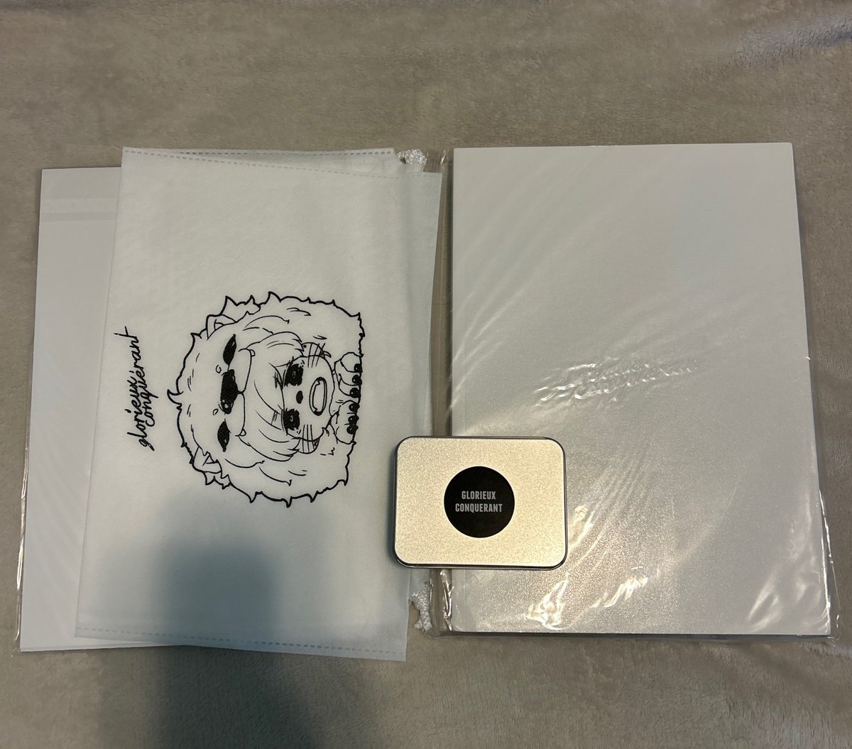 SHINee Jonghyun Fansite Photobook Glorieux Conquerant Photocard Set Poster