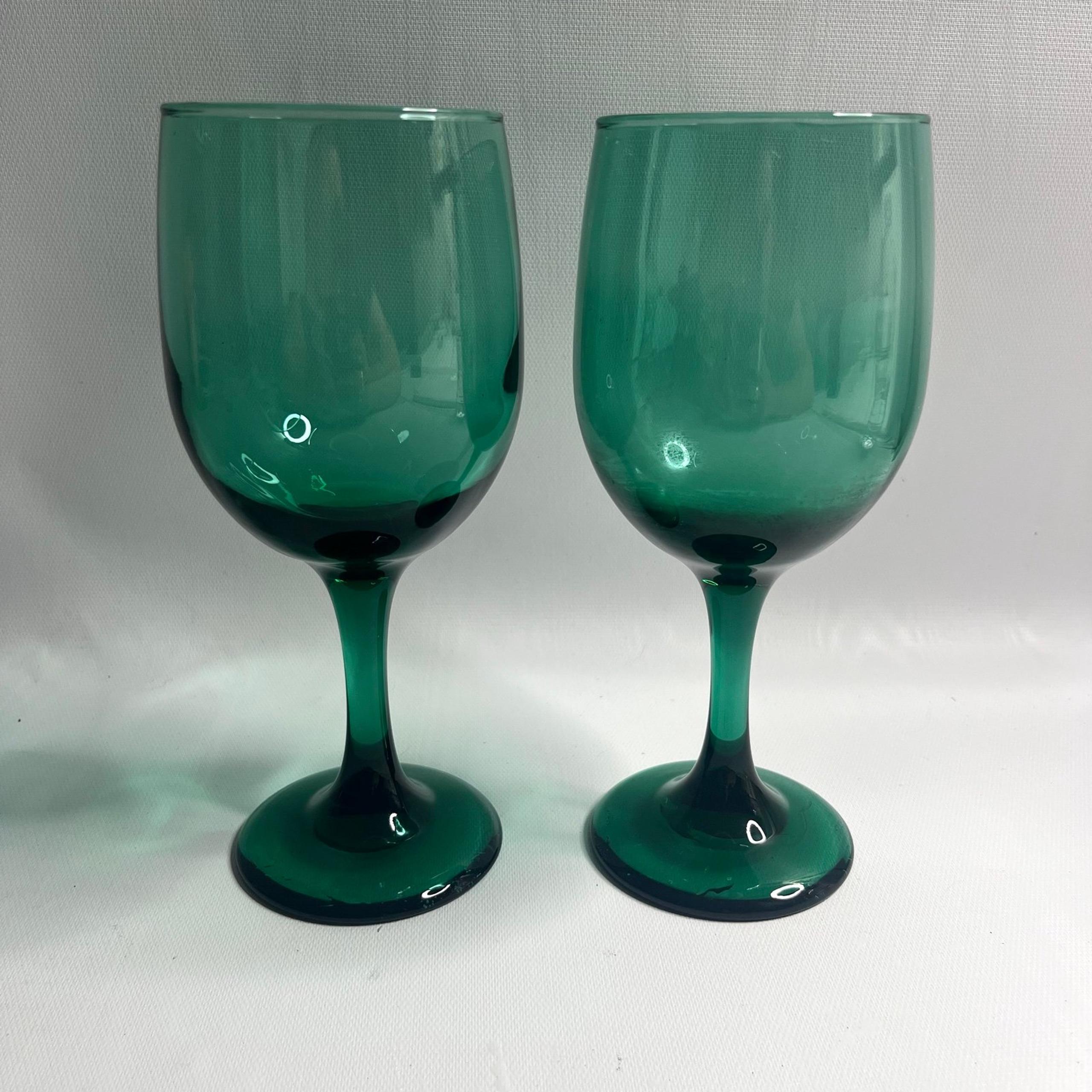 2 Wine Glasses - Juniper Green - Libbey