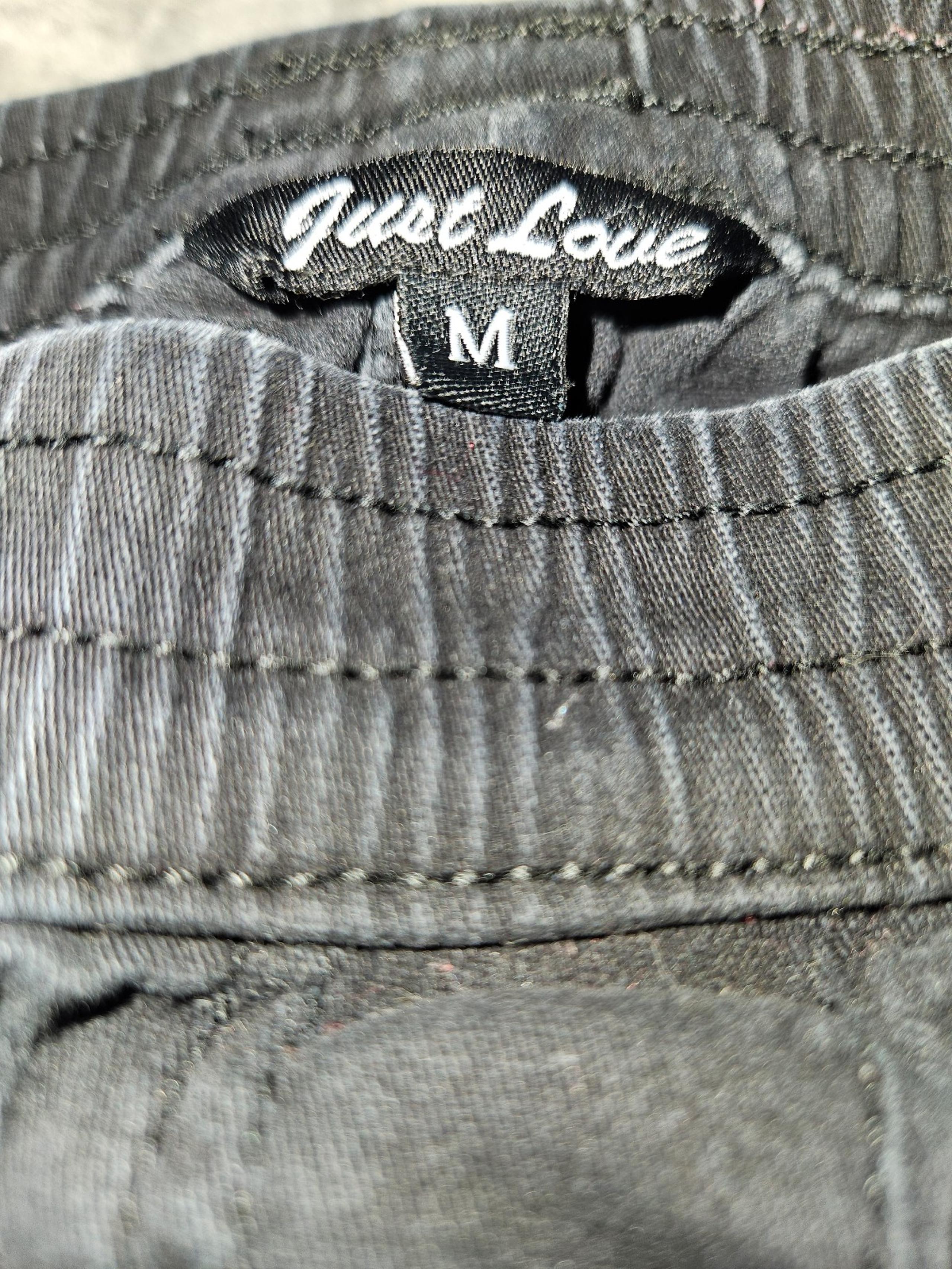 "JUST LOVE " - STRETCHING-WAIST WOMENS JEANS! SIZED MEDIUM