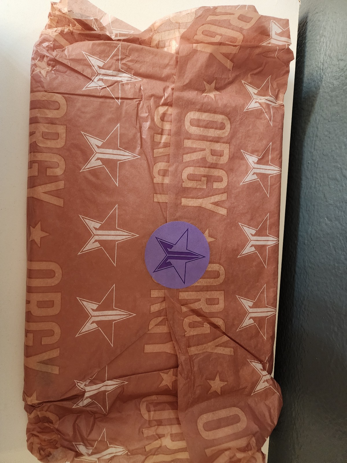 Jeffree Star shadow pallet