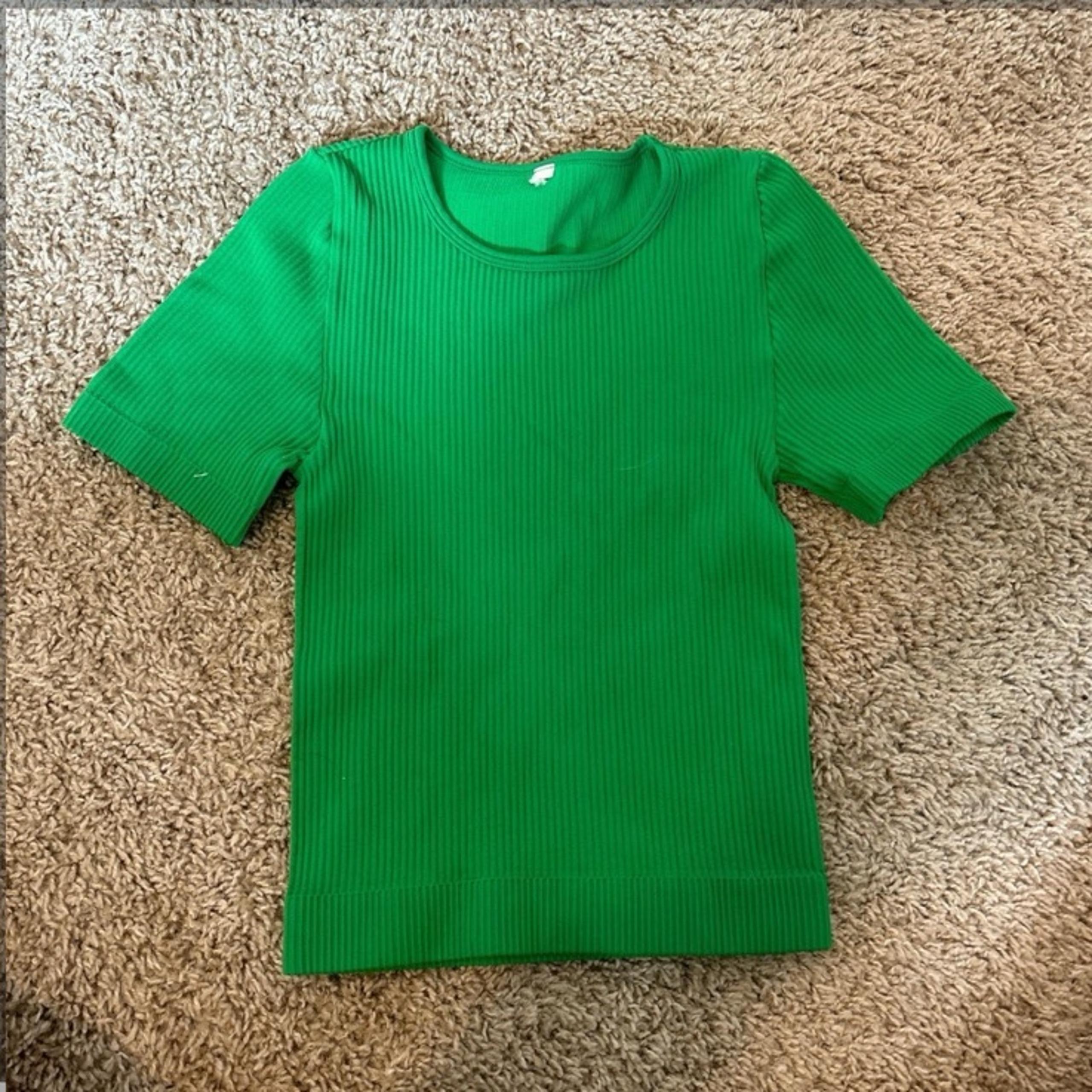Aritzia ribbed top