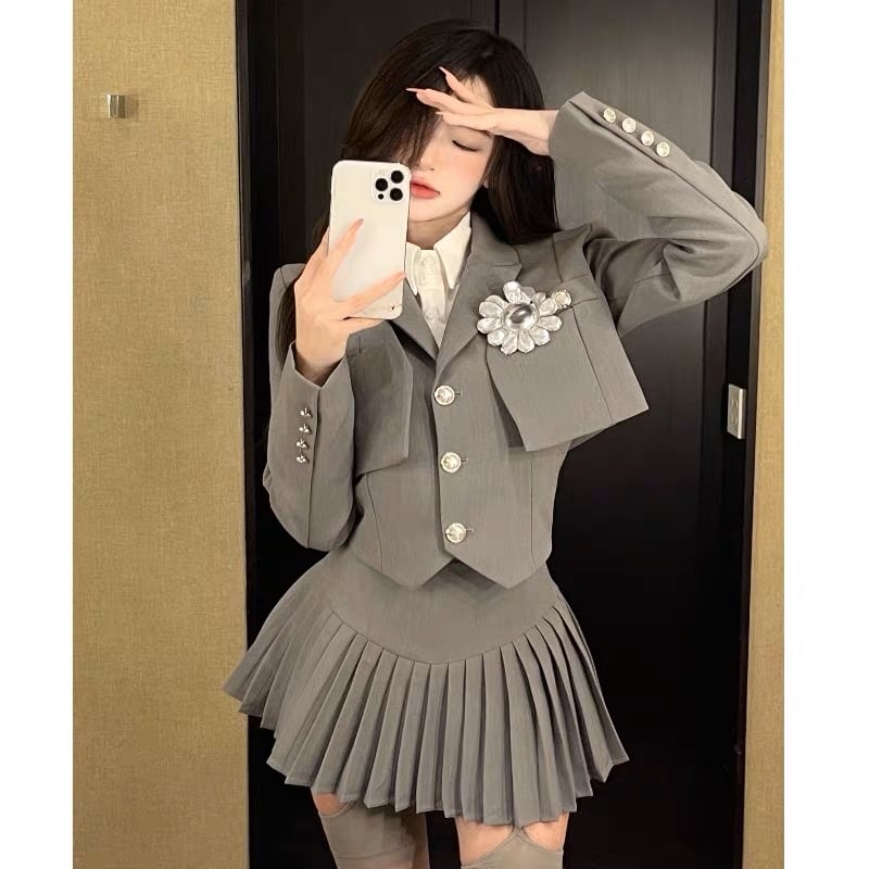 Gray skirt suits