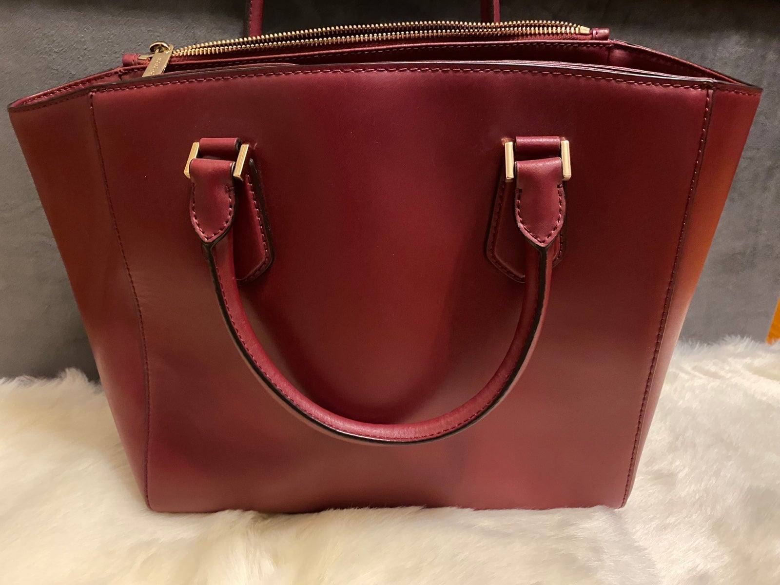 michael kors wine bag