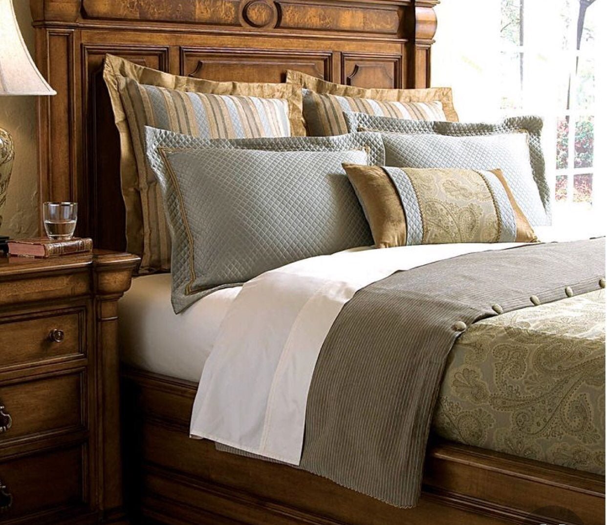 Fall Eastern Accents Super Queen Bedding