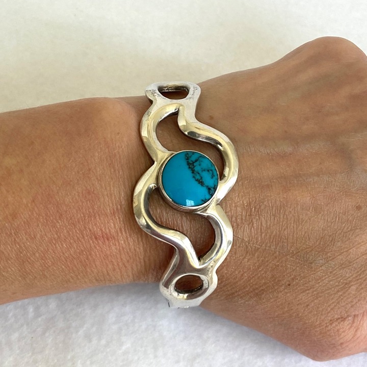 Taxco Sterling Silver Mexico Sandcast Turquoise Modernist Hinged Bangle Bracelet