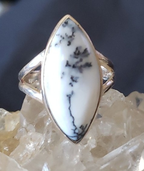 Dendritic Opal with Oriental Flair Size 6.5