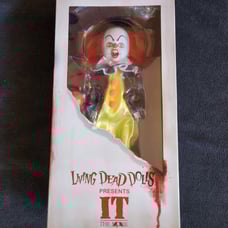 Living Dead Dolls IT