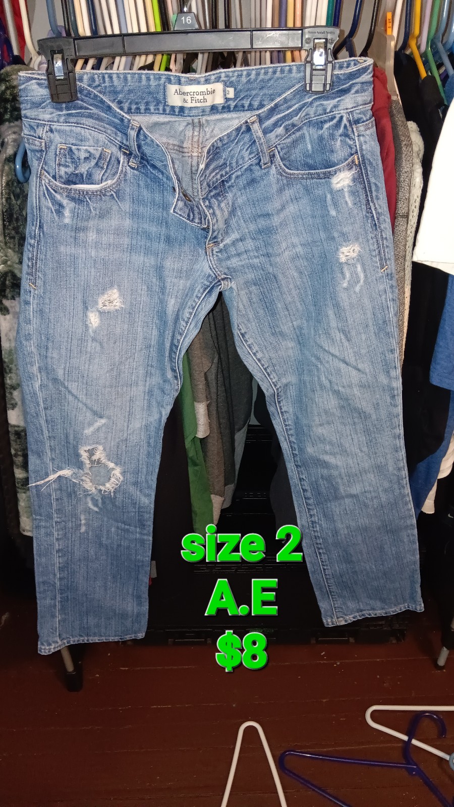 NAME BRAND JEANS/SHORTS