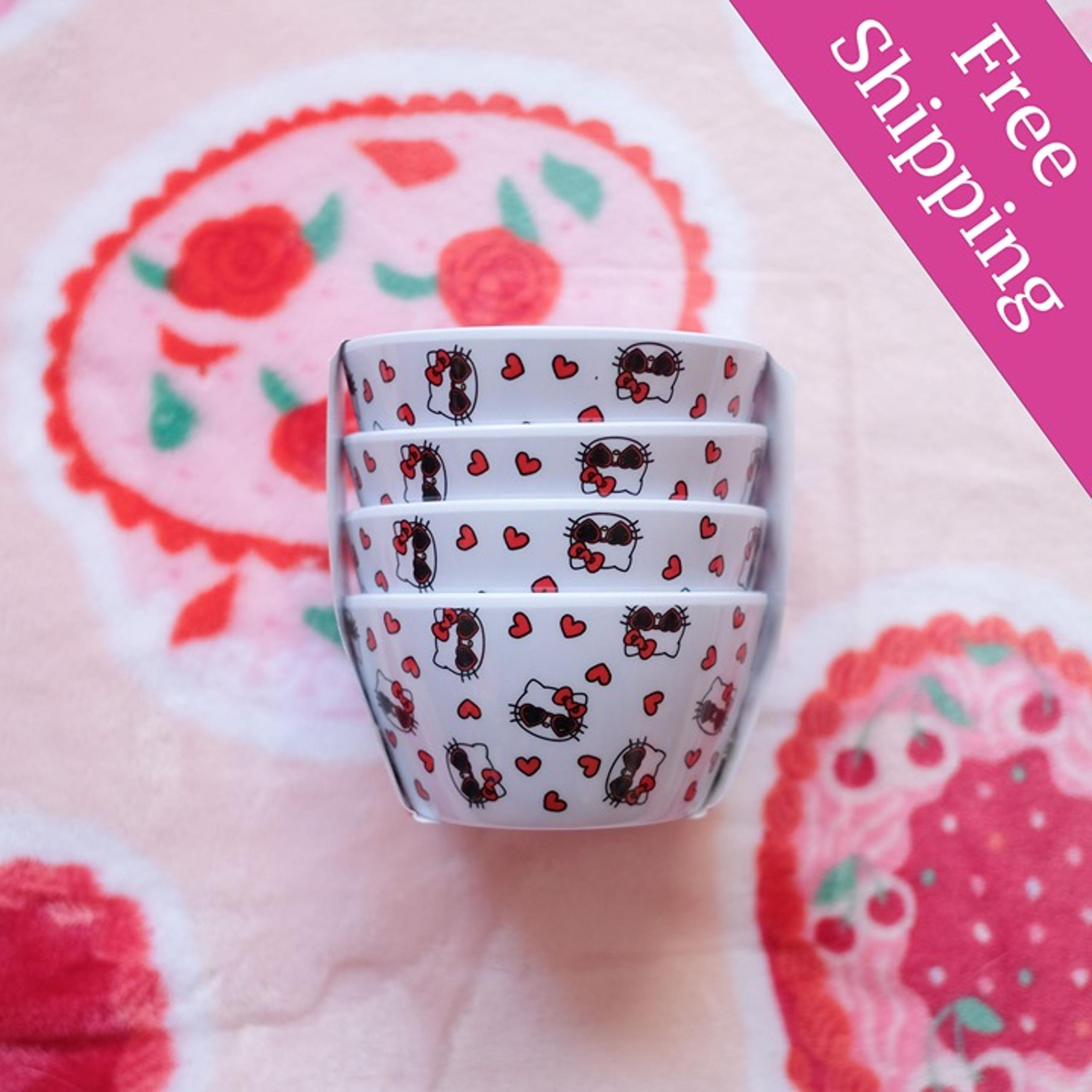 Hello Kitty - Heart Bowl Set (4 pcs)