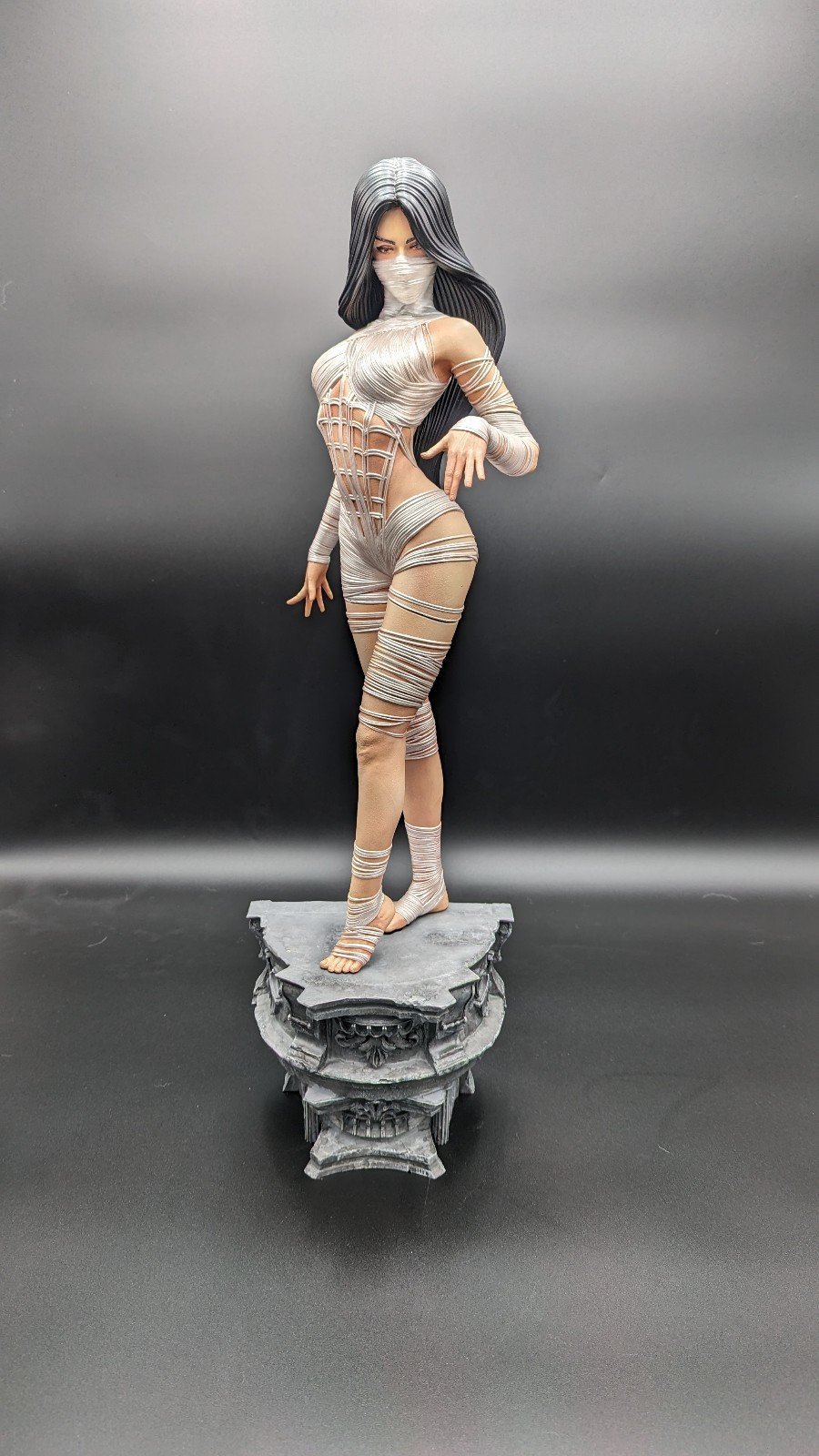 Spider -man Silk figurine