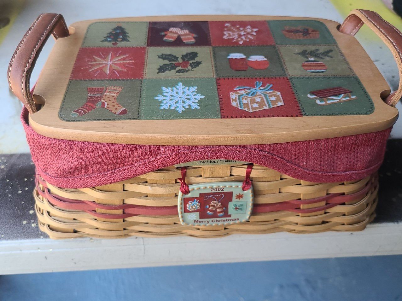 Longing Burger basket 2002 addition merryChristmas