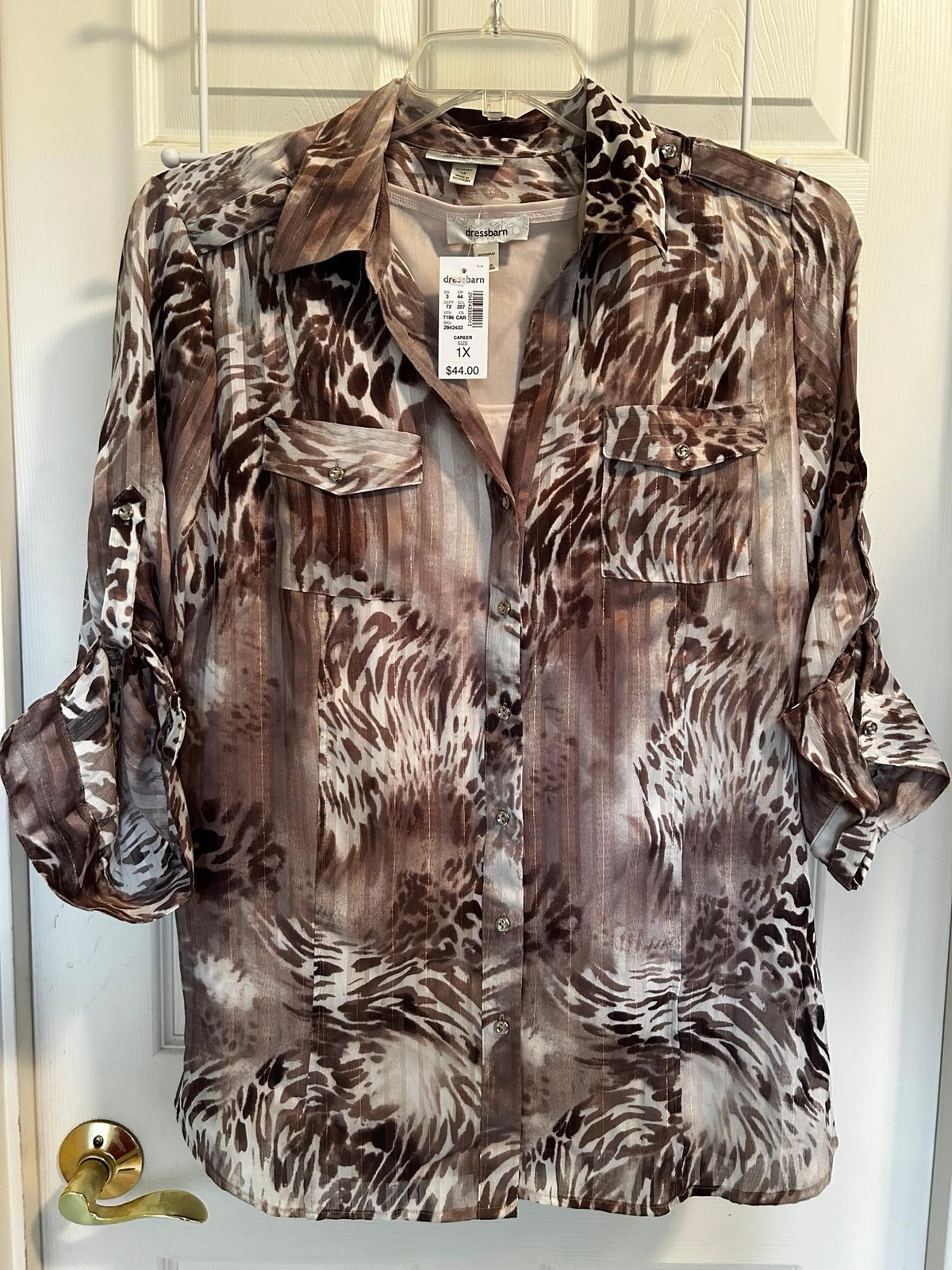 NWT 1X Dress Barn Blouse Set Animal Print