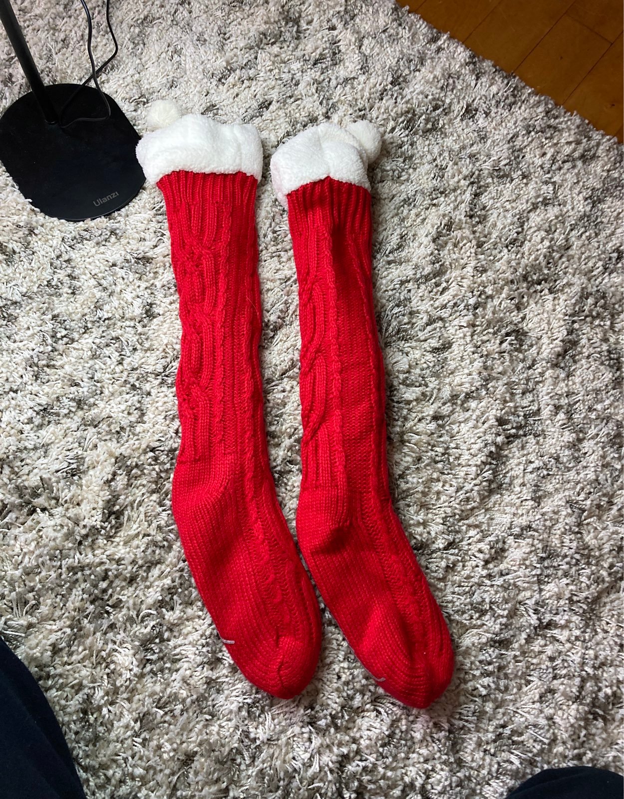 Victoria secret pink cozy high Socks