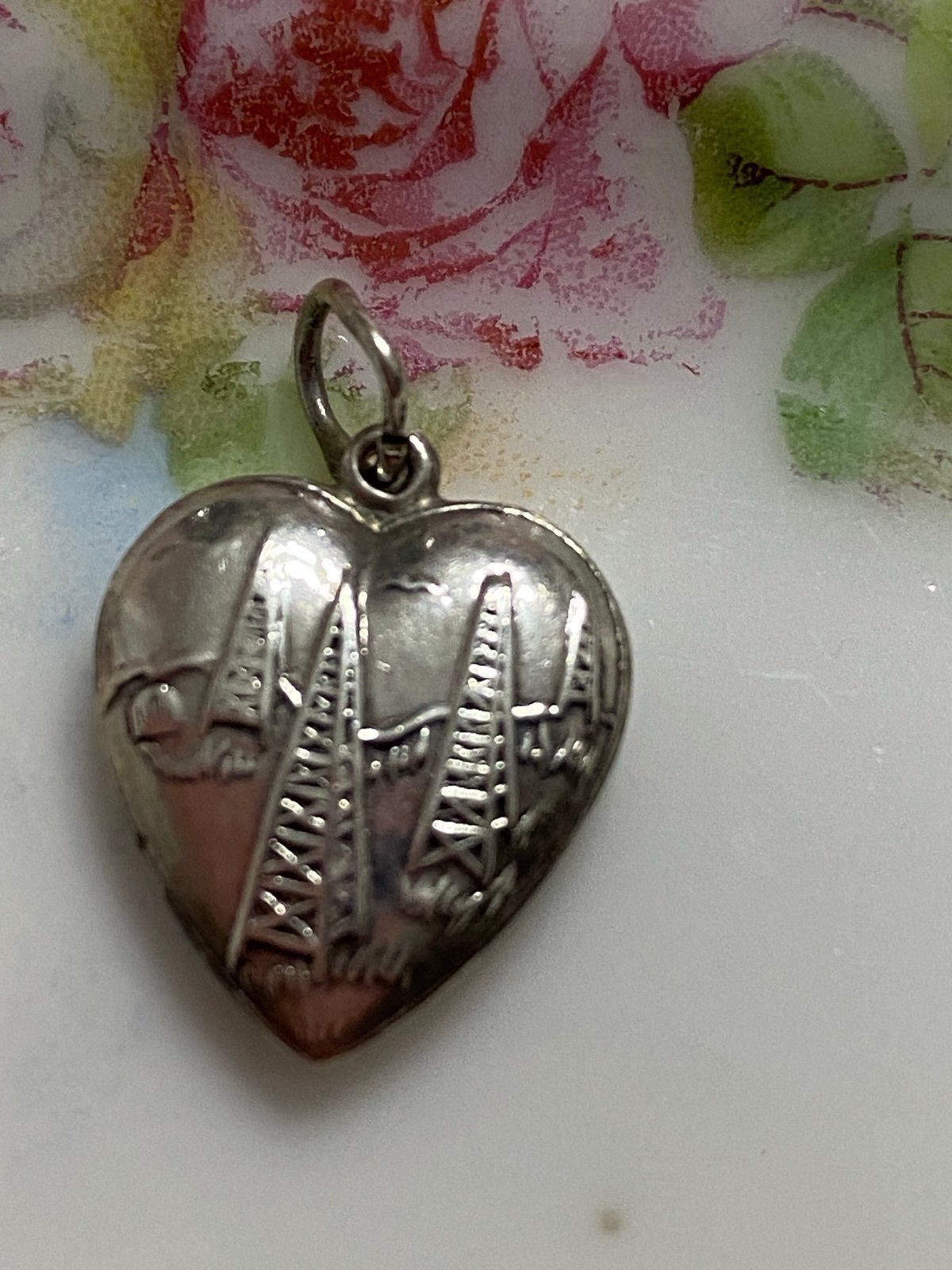 Rare! Vtg Oil Wells Puffy Heart Charm/Pendant