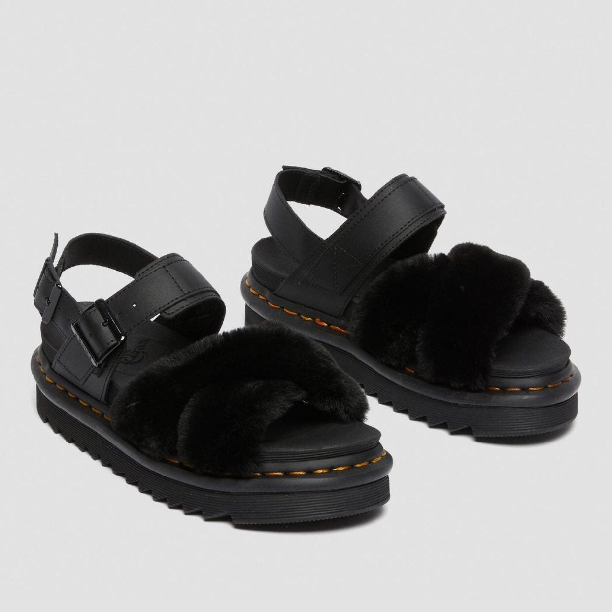 Dr martens voss II fluffy sandals 9 (UK 7) new
