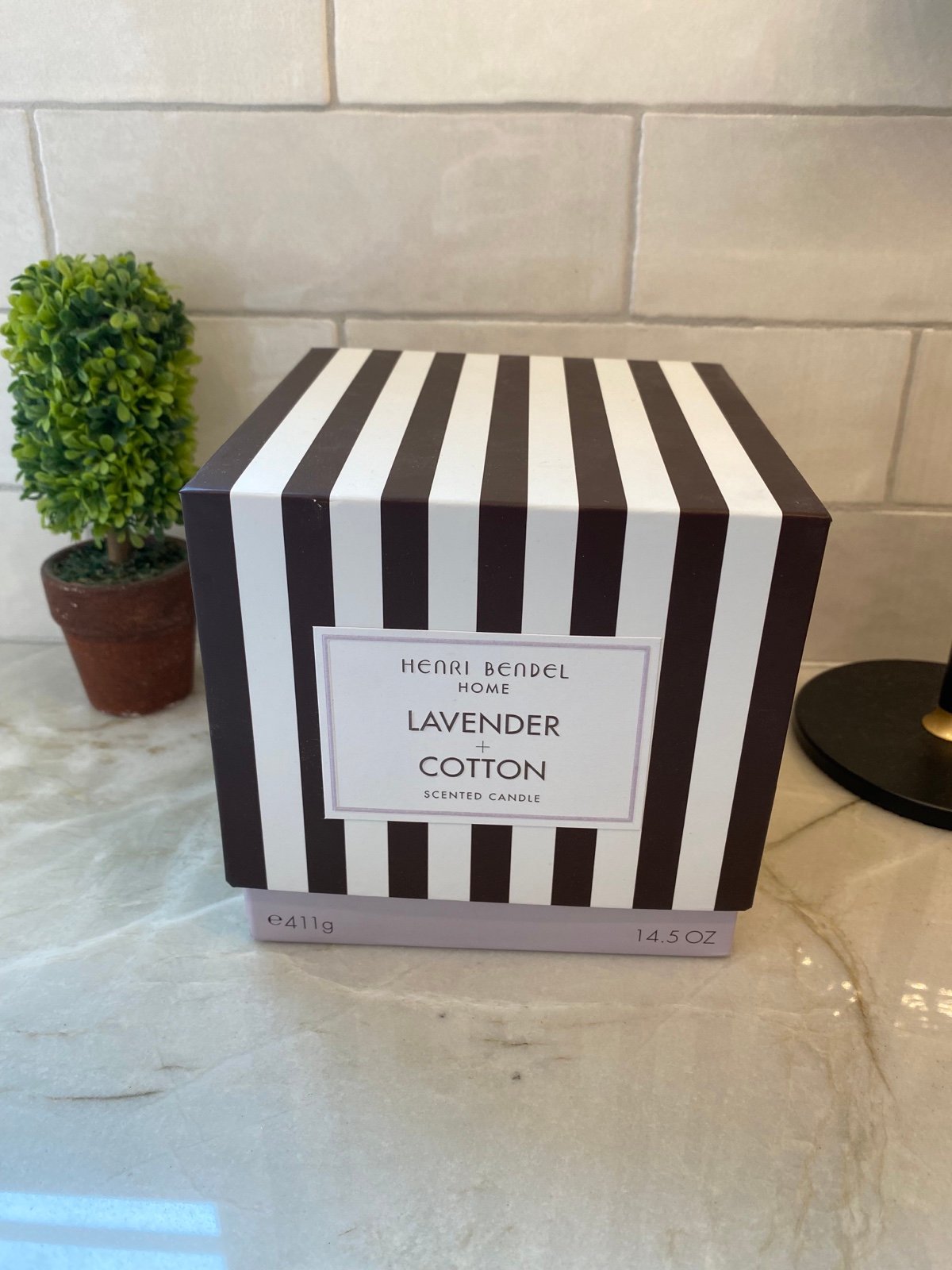 New Henri Bendel lavender and cotton candle