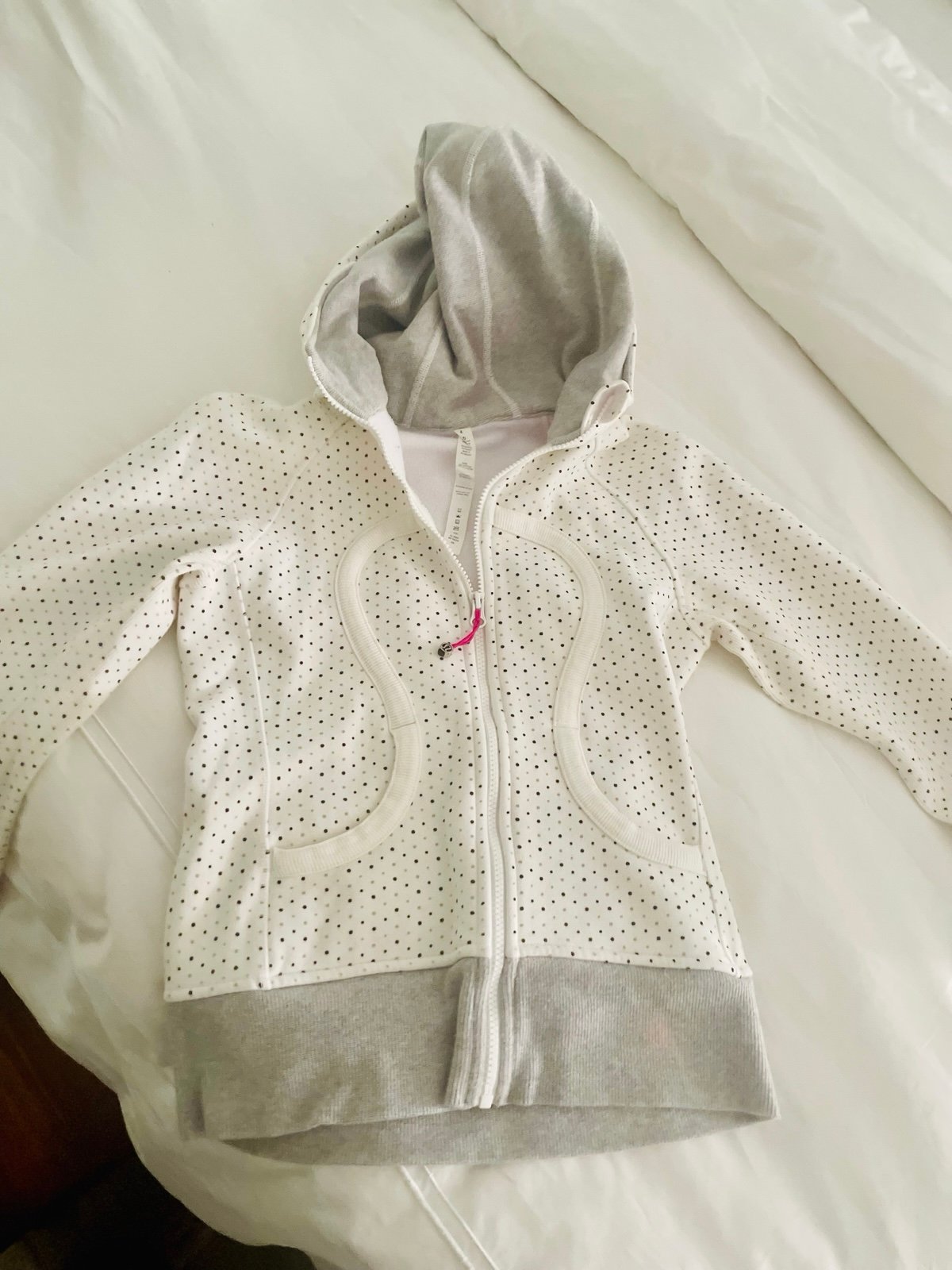 Lululemon polka dot scuba jacket