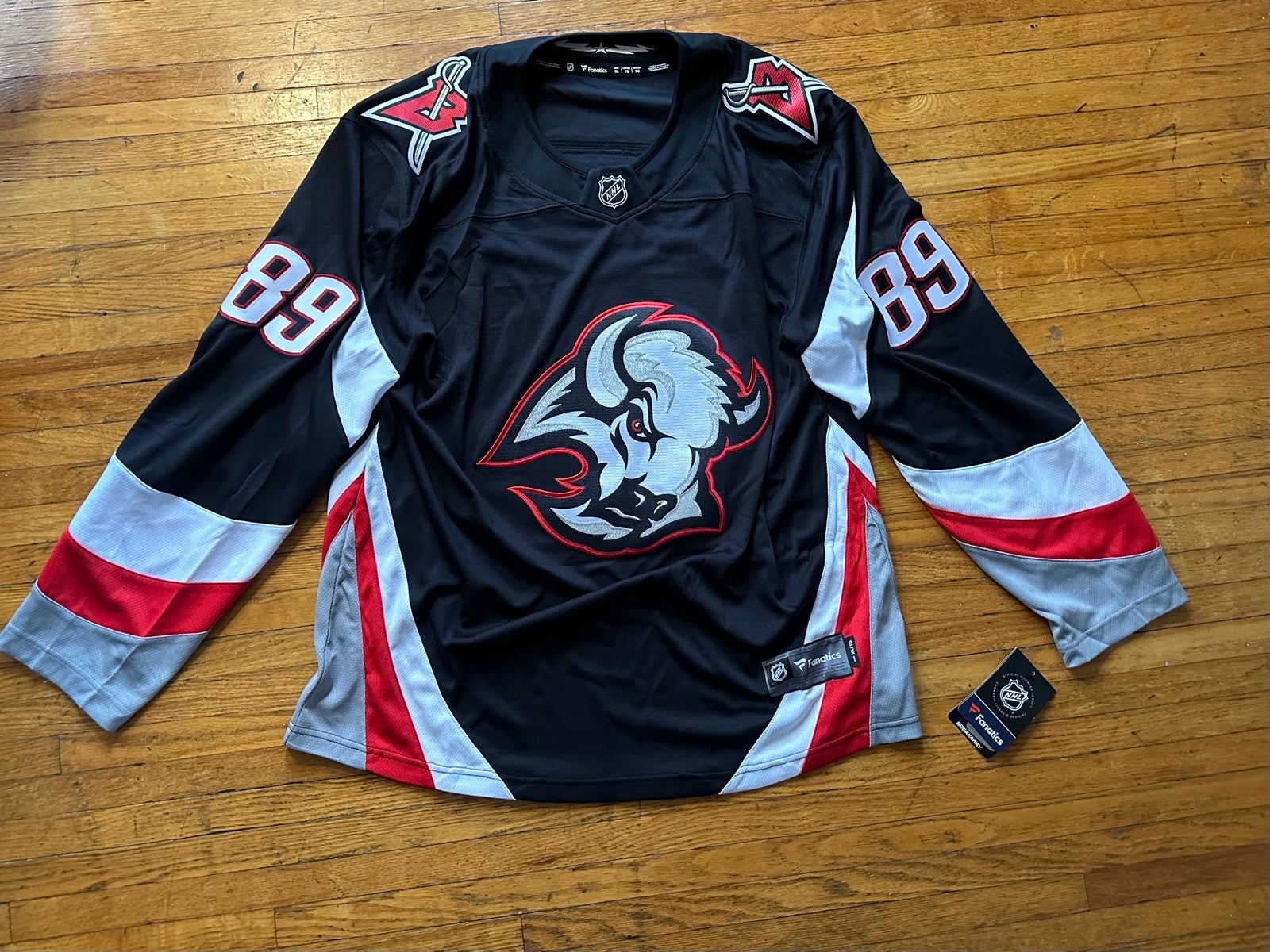 Alex tuch signed jersey! Has authenticity XL