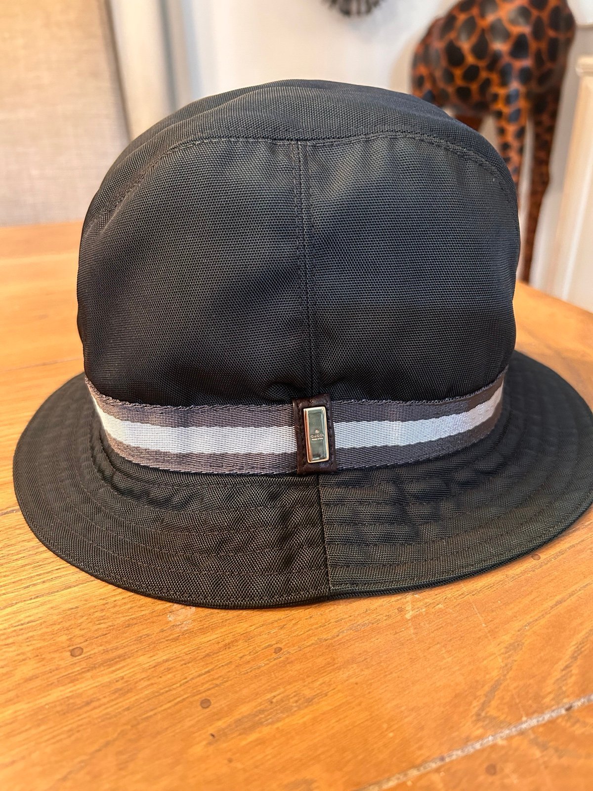 Authentic Gucci bucket hat silver hardware/ large / nylon