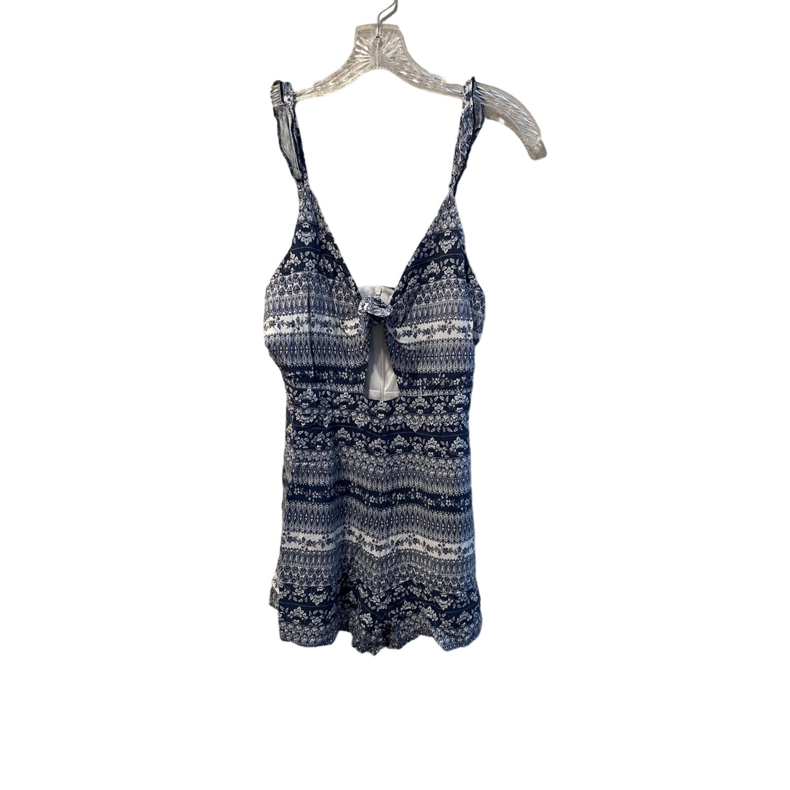 Women’s Rue 21 Romper. Size Medium