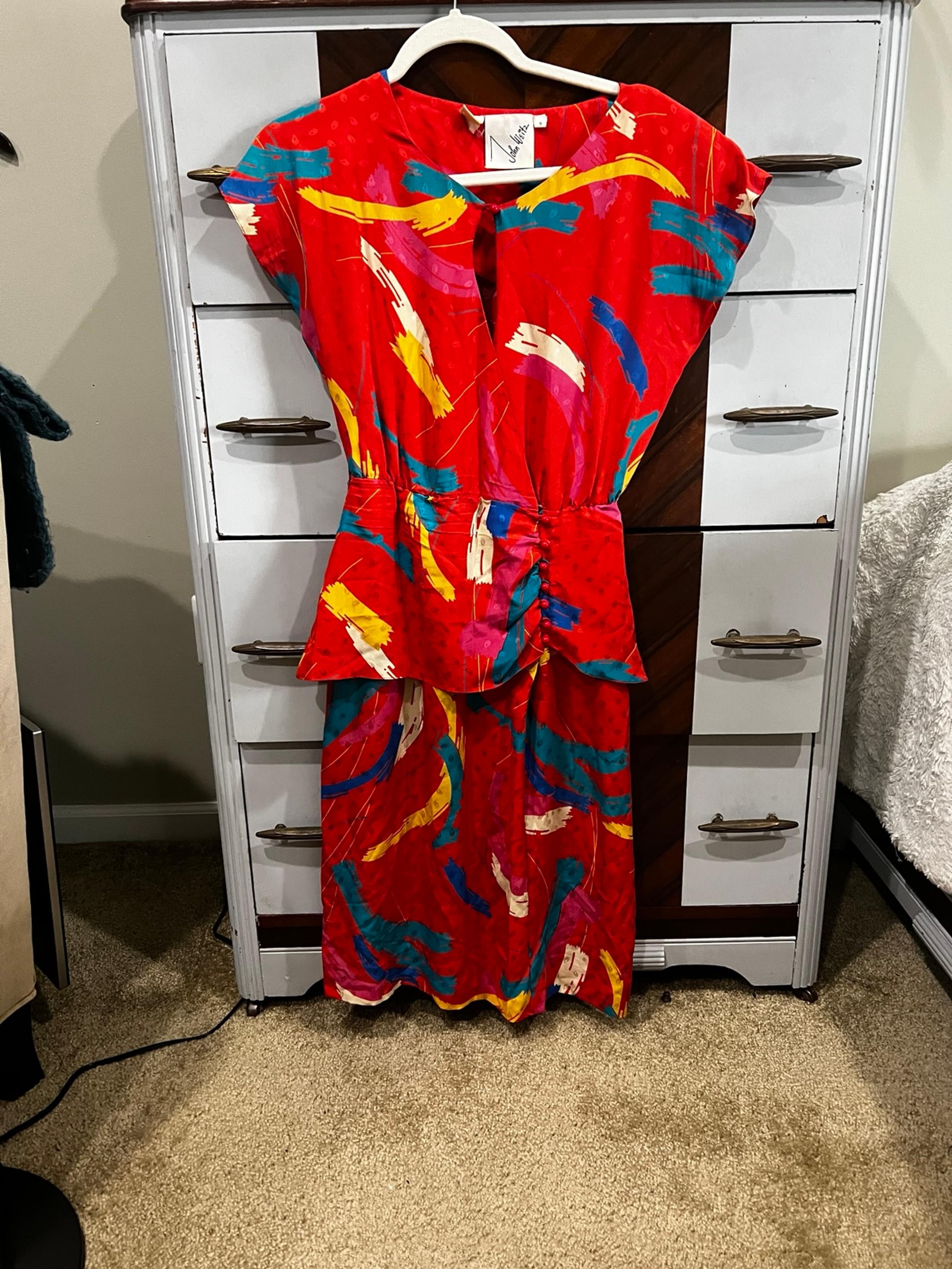 Vintage John Weitz 100% silk dress