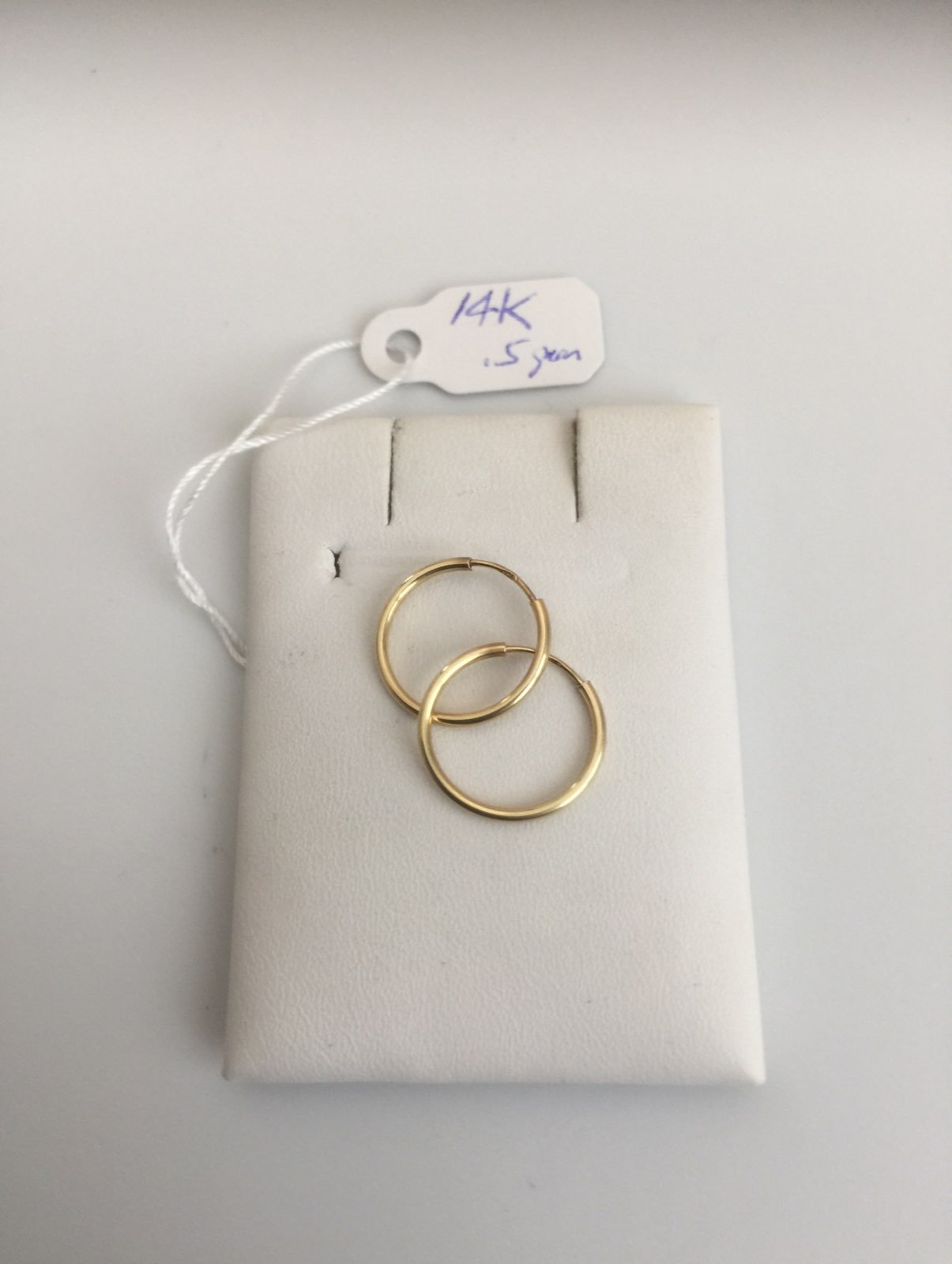 Endless hoop earrings