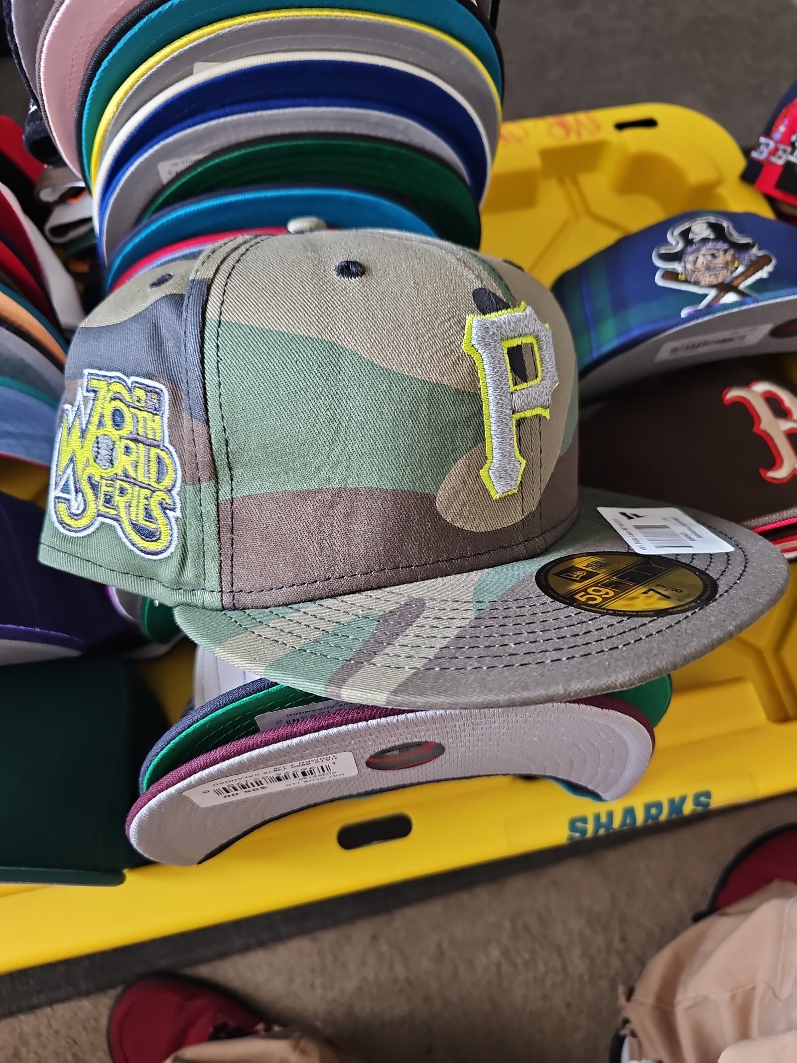 PIRATES HAT new era dead stock size 7 7/8