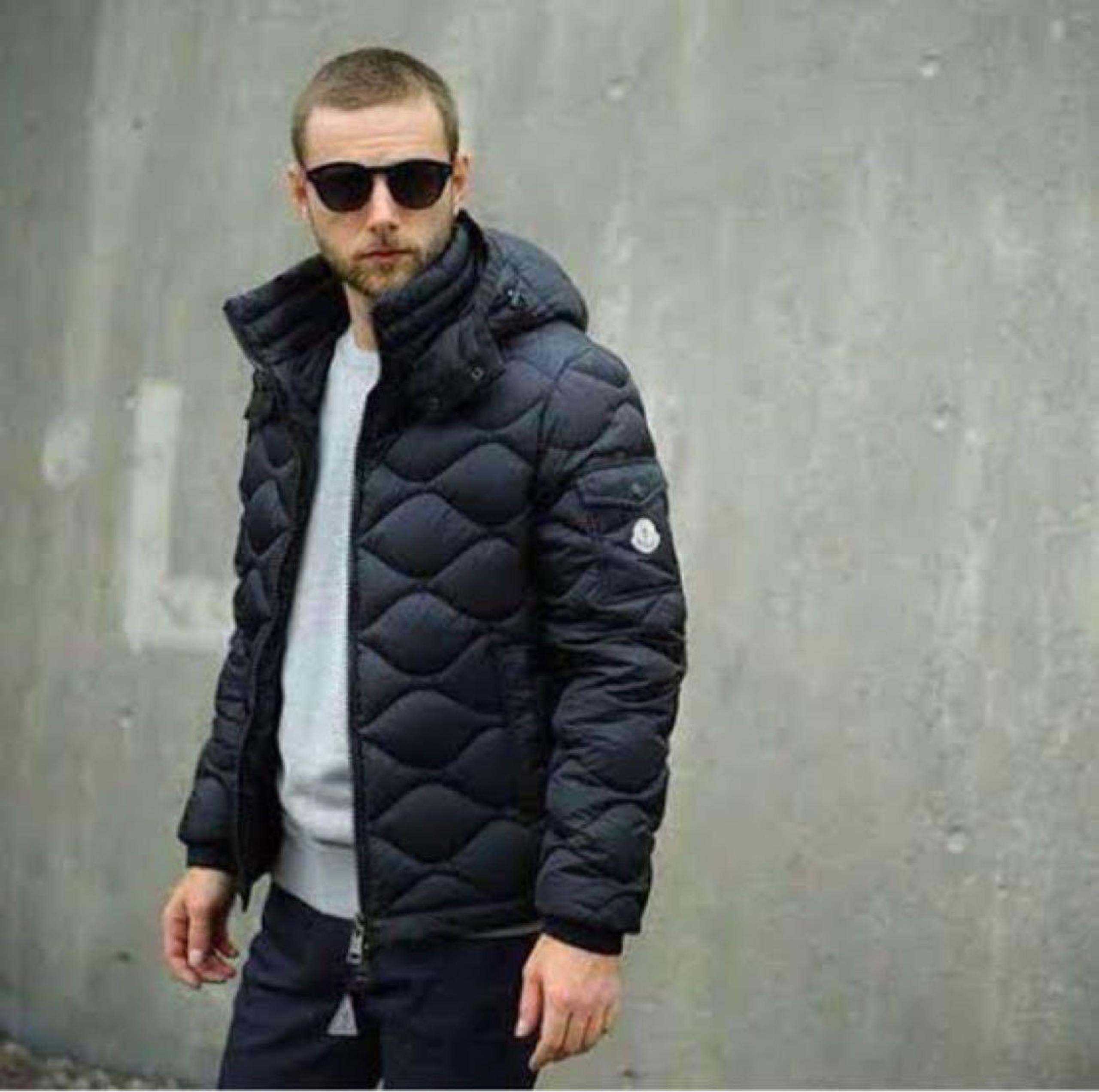 MONCLER Morandieres Domestic Genuine Product