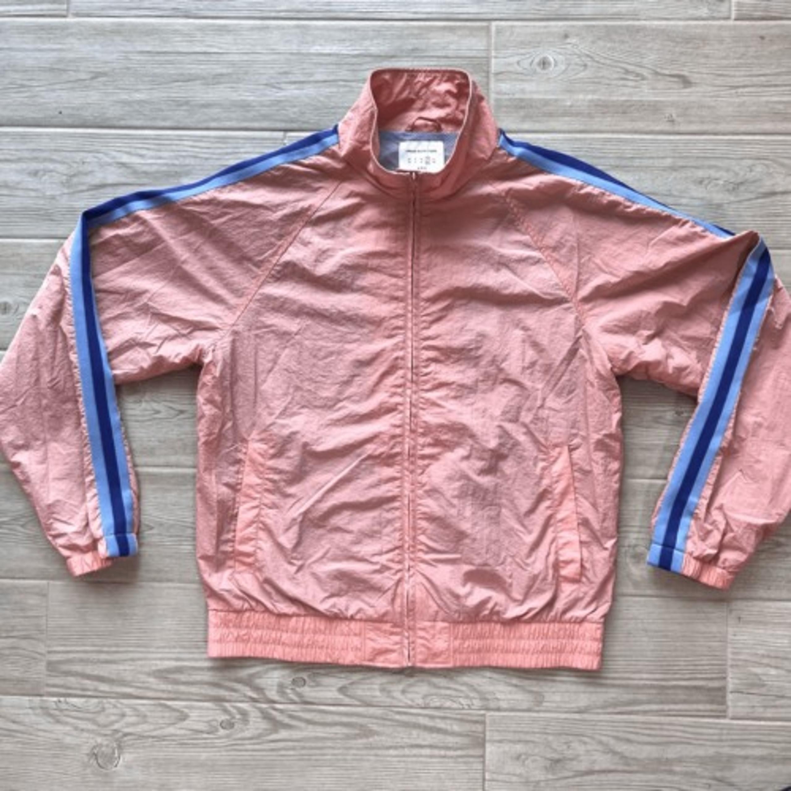 Urban Outfitters Men's Pink Retro Long Sleeves Full Zip Windbreaker Jacket Large