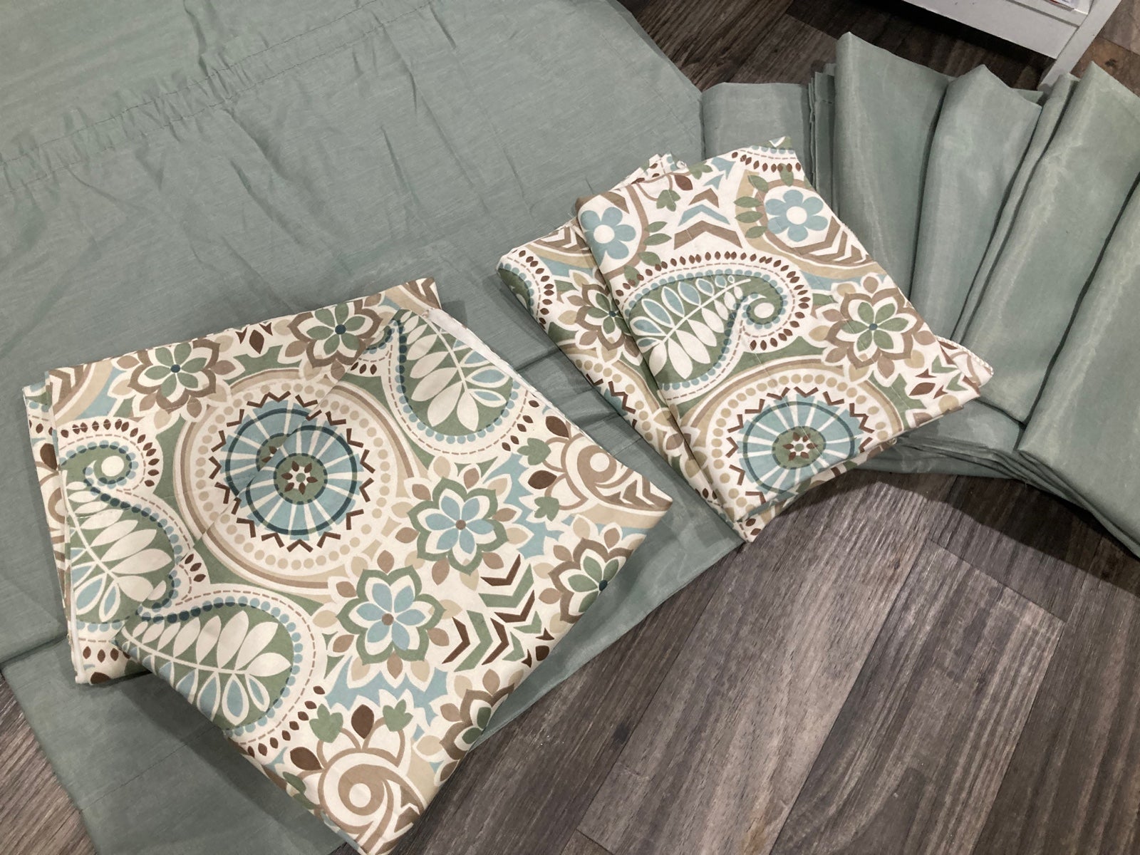 2 pc swag & 2 pc valance with 6 semi-sheer shiny panels