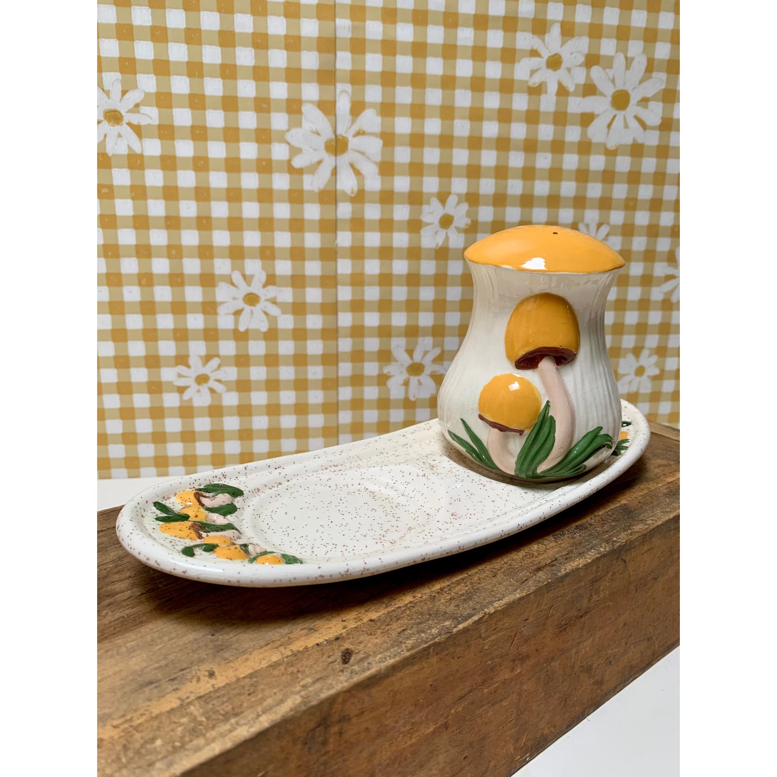 Vintage 1970s Arnel's Yellow Mushroom Shaker and Tray | Retro Kitchen Decor
