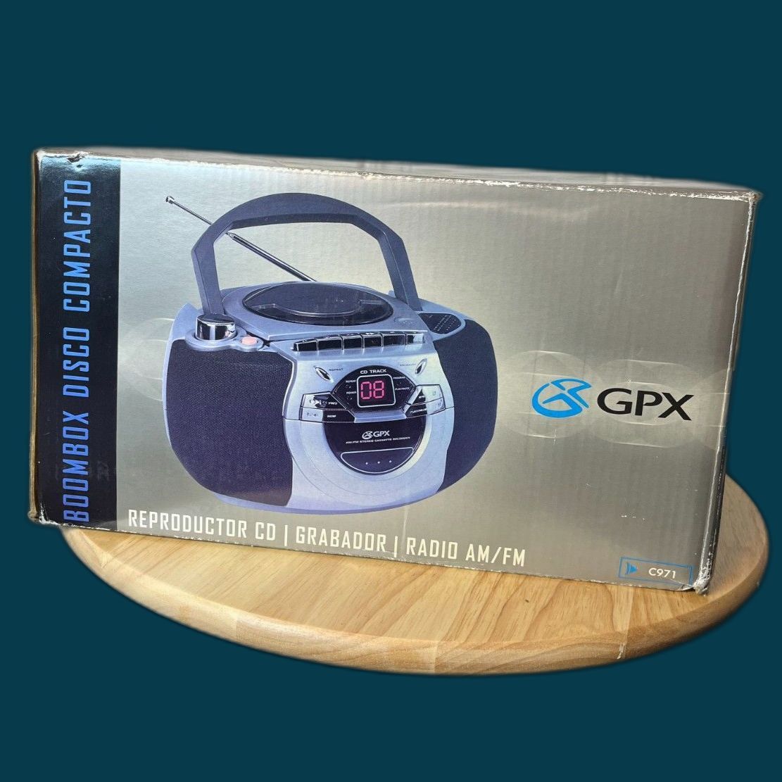 GPX CD Boombox with AM/FM Radio UN OPENED