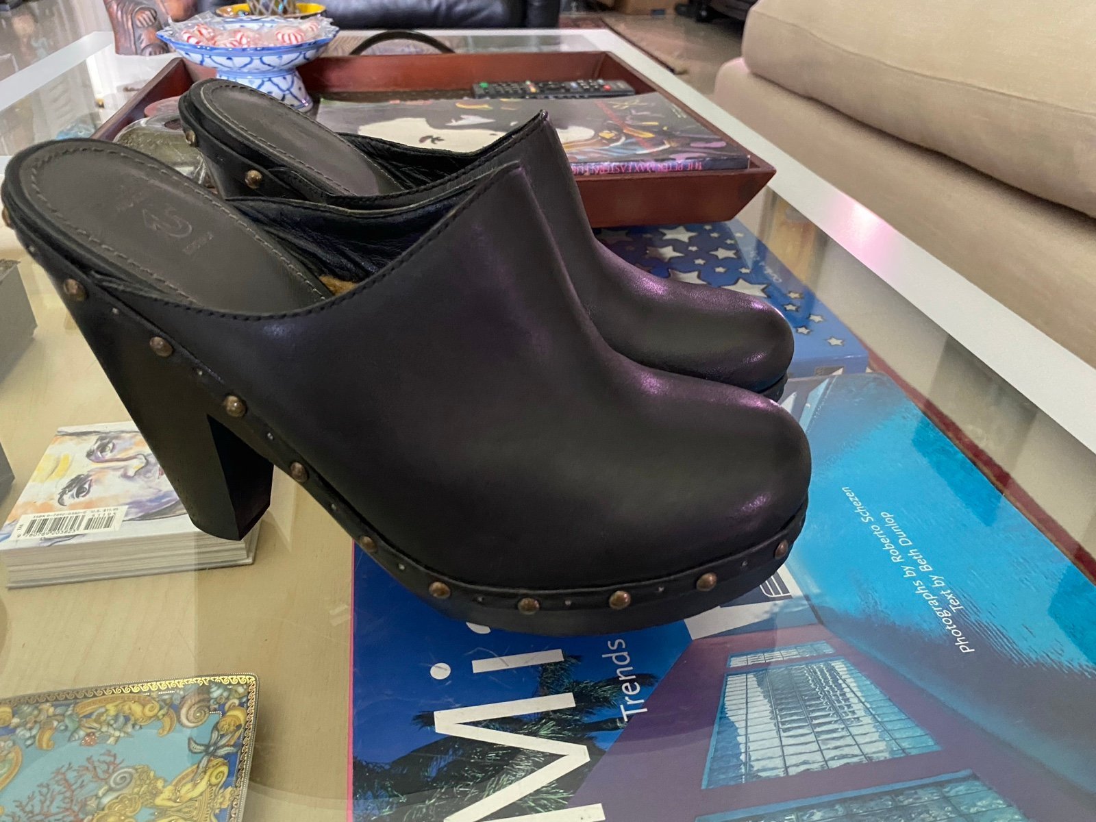 RARE Women's True Religion Black leather studded Shoes Size 9